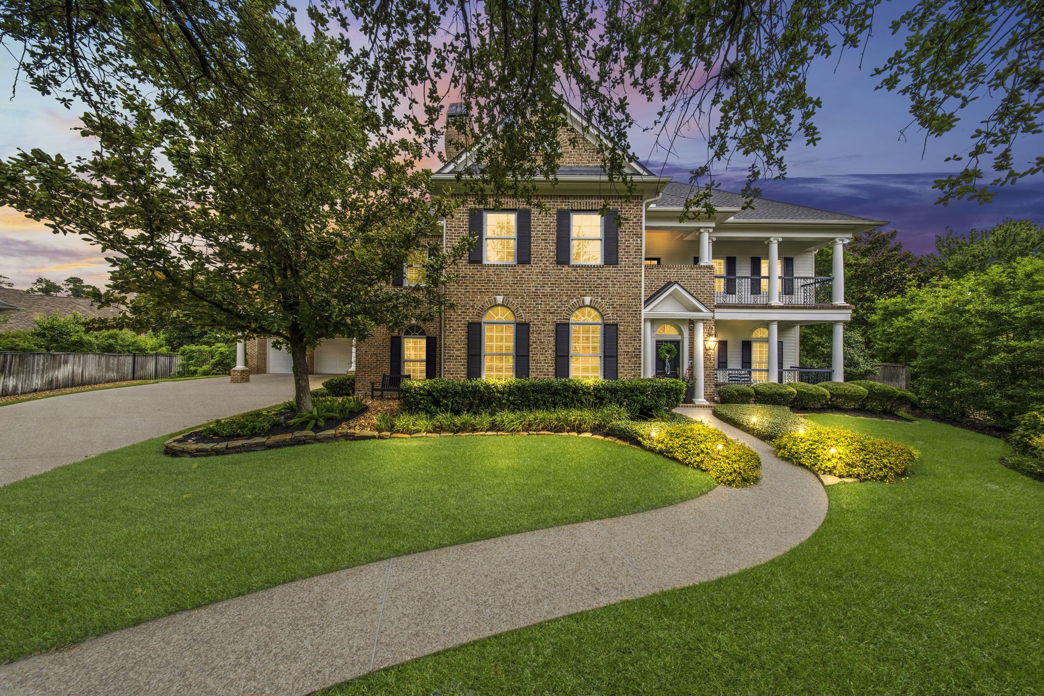 18 Dappled Sun Place Property Photo 1