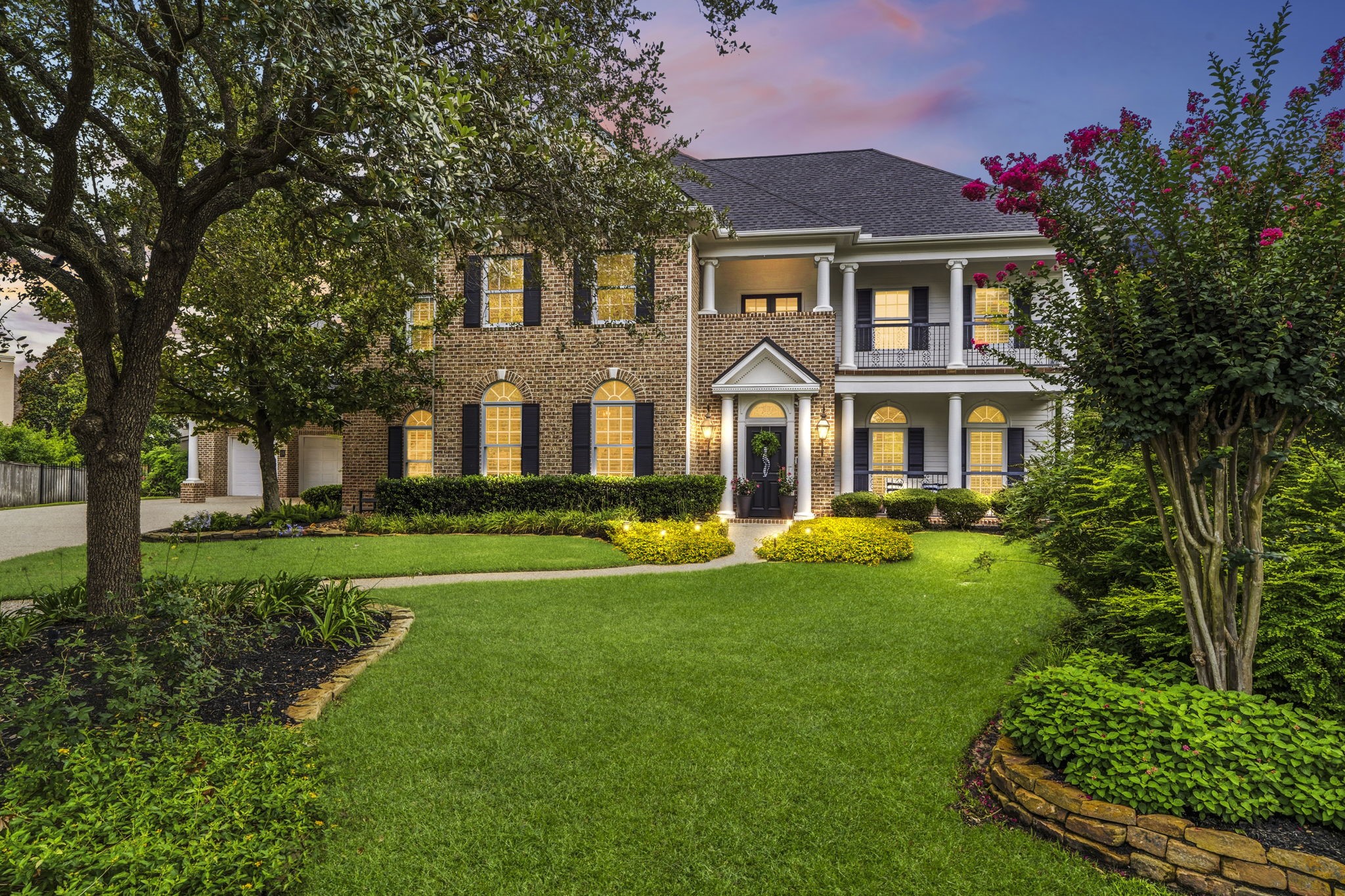 18 Dappled Sun Place Property Photo 3