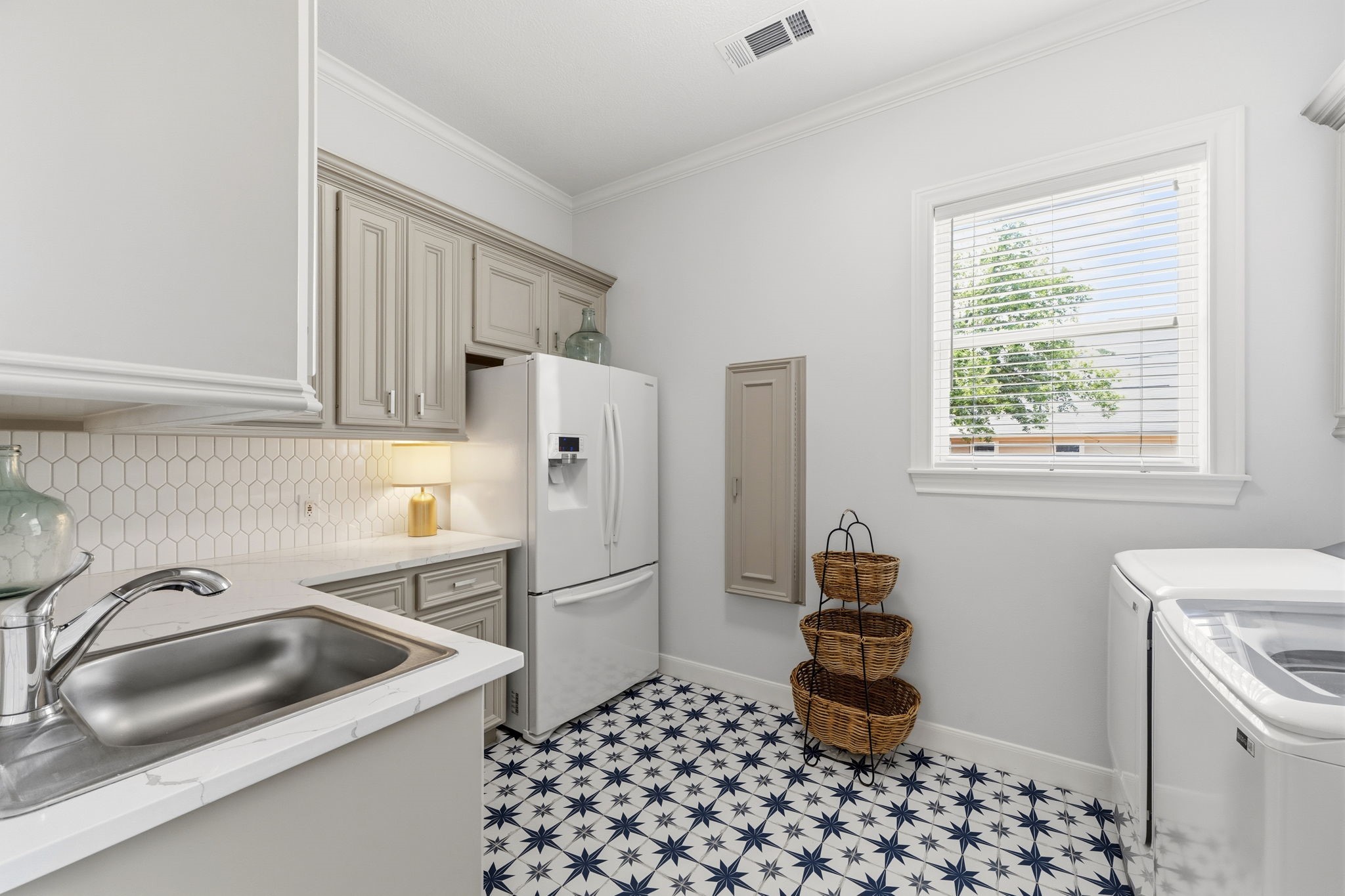 18 Dappled Sun Place Property Photo 28