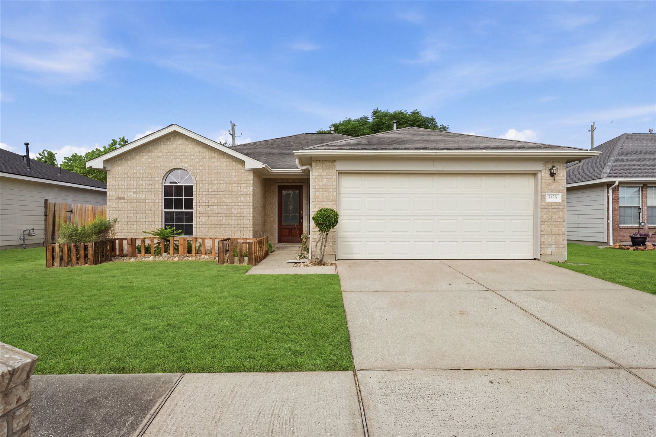 3435 Red Cedar Drive Property Photo 1