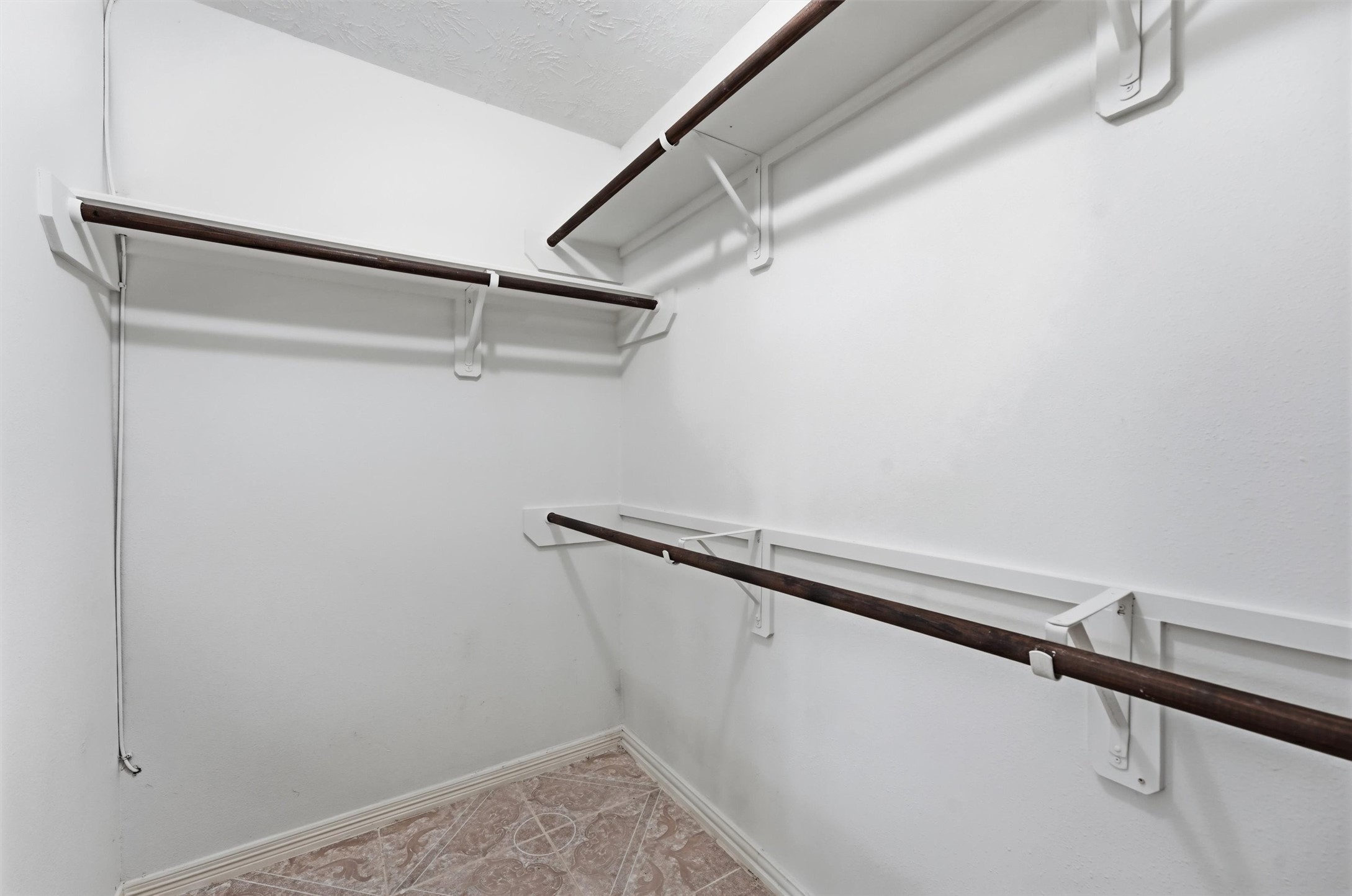 3435 Red Cedar Drive Property Photo 21