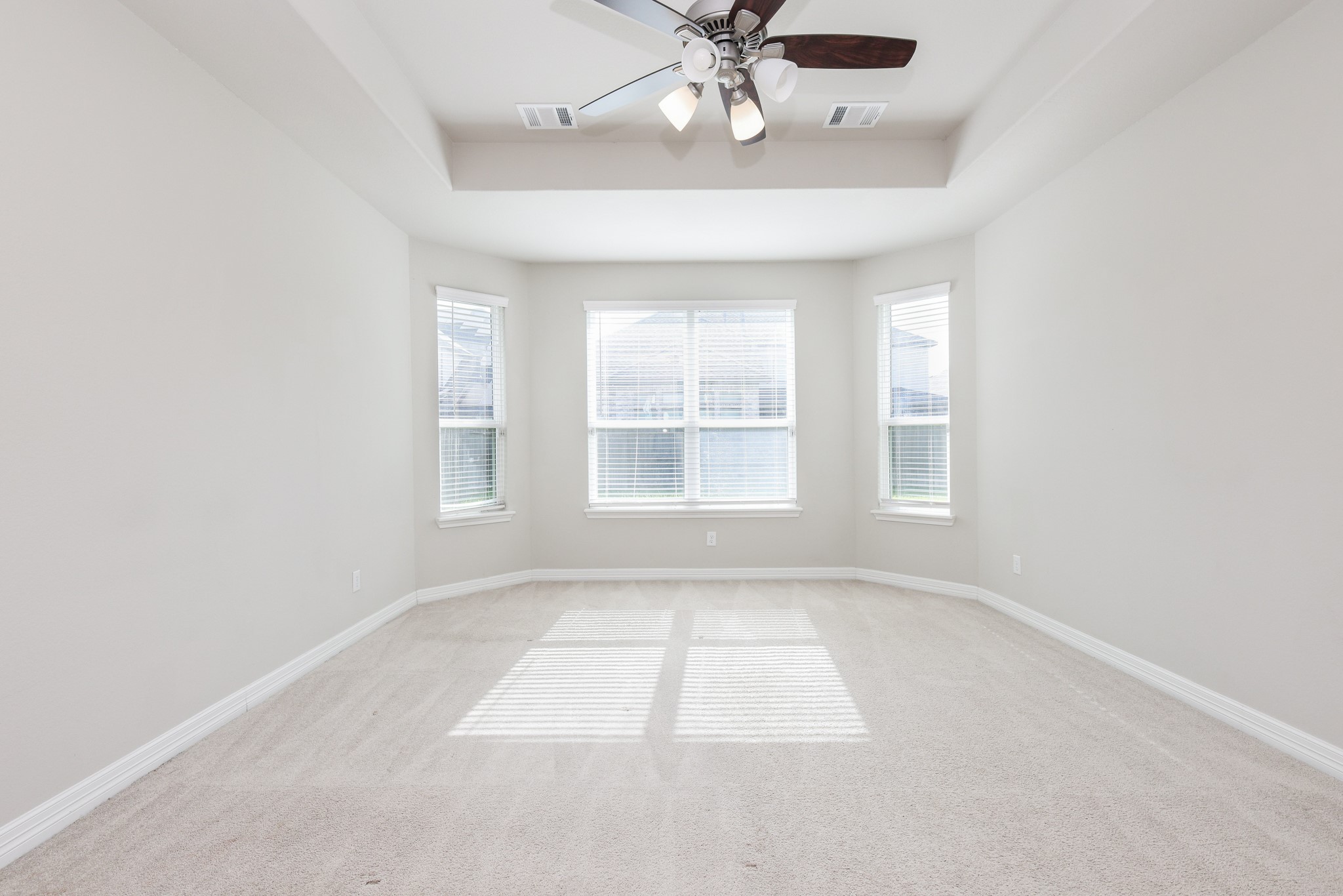 2119 Stargrass Drive Property Photo 19