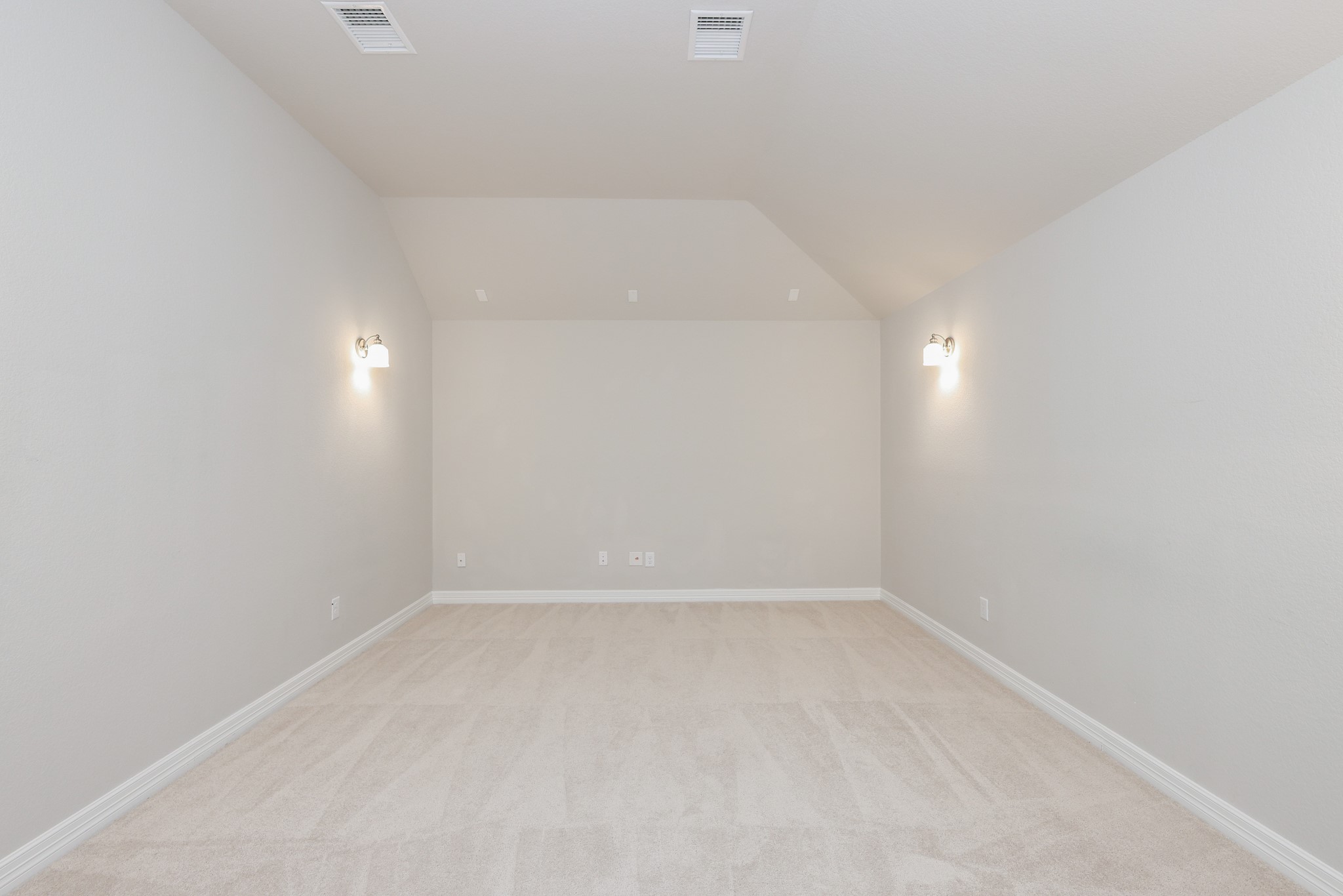 2119 Stargrass Drive Property Photo 30