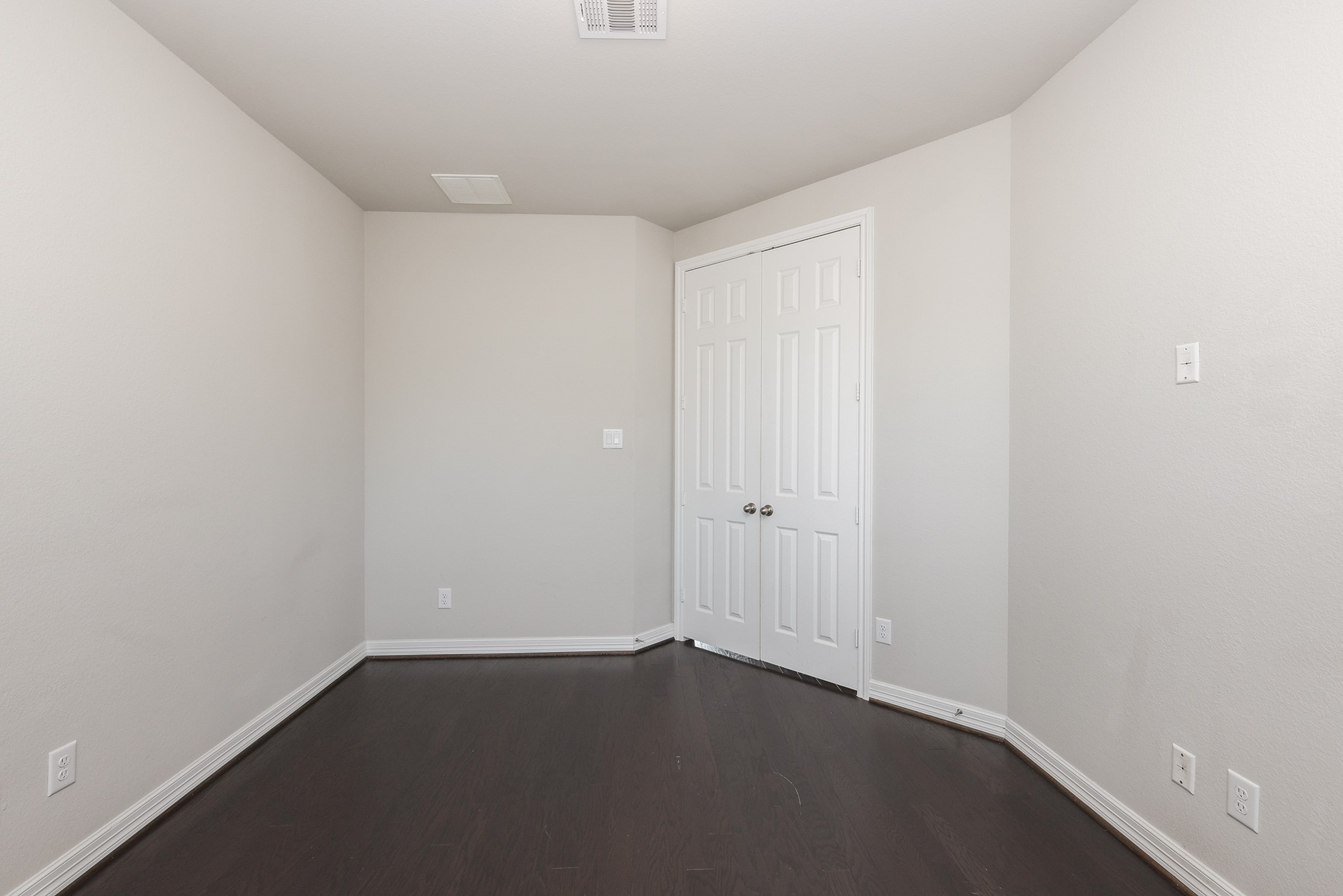 2119 Stargrass Drive Property Photo 33