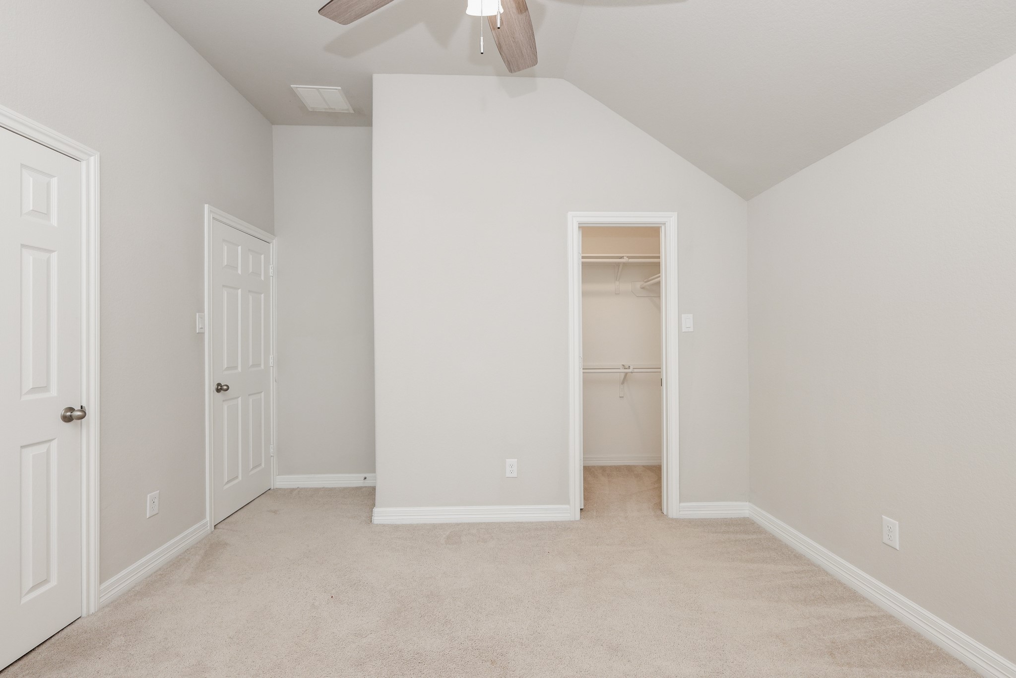 2119 Stargrass Drive Property Photo 39