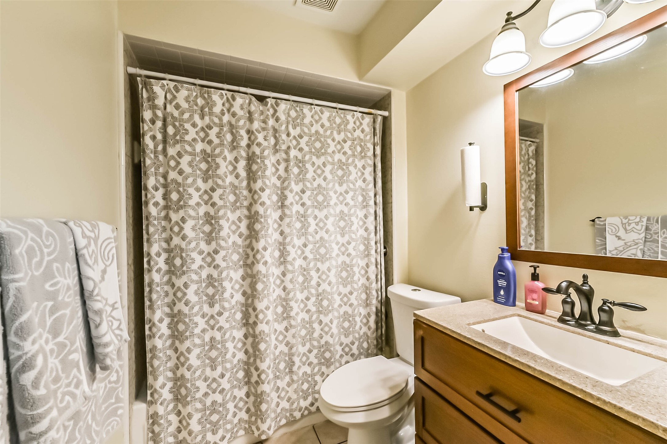 3218 Cherry Creek Drive Property Photo 23