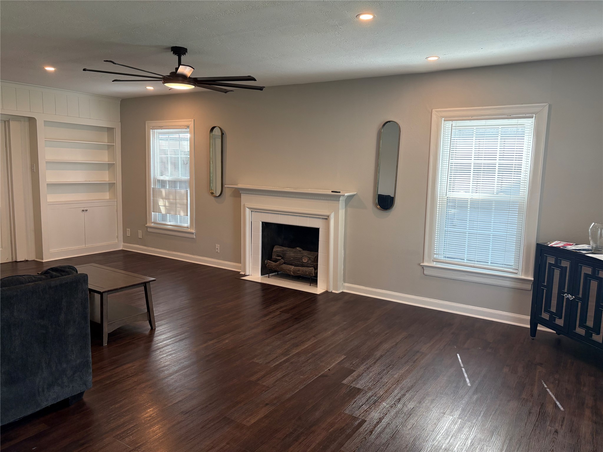 3711 Eagle Street Property Photo 6