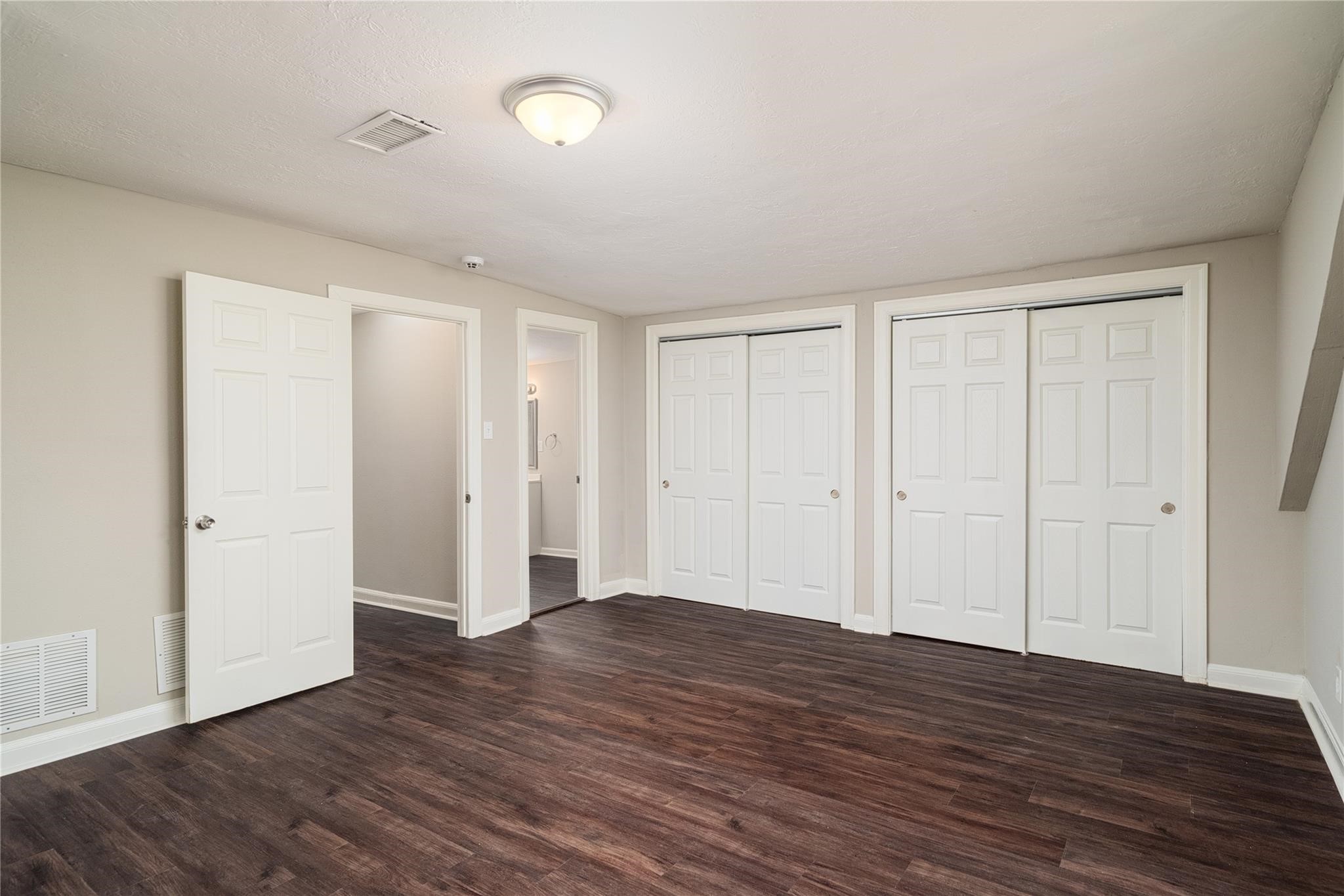 3711 Eagle Street Property Photo 17