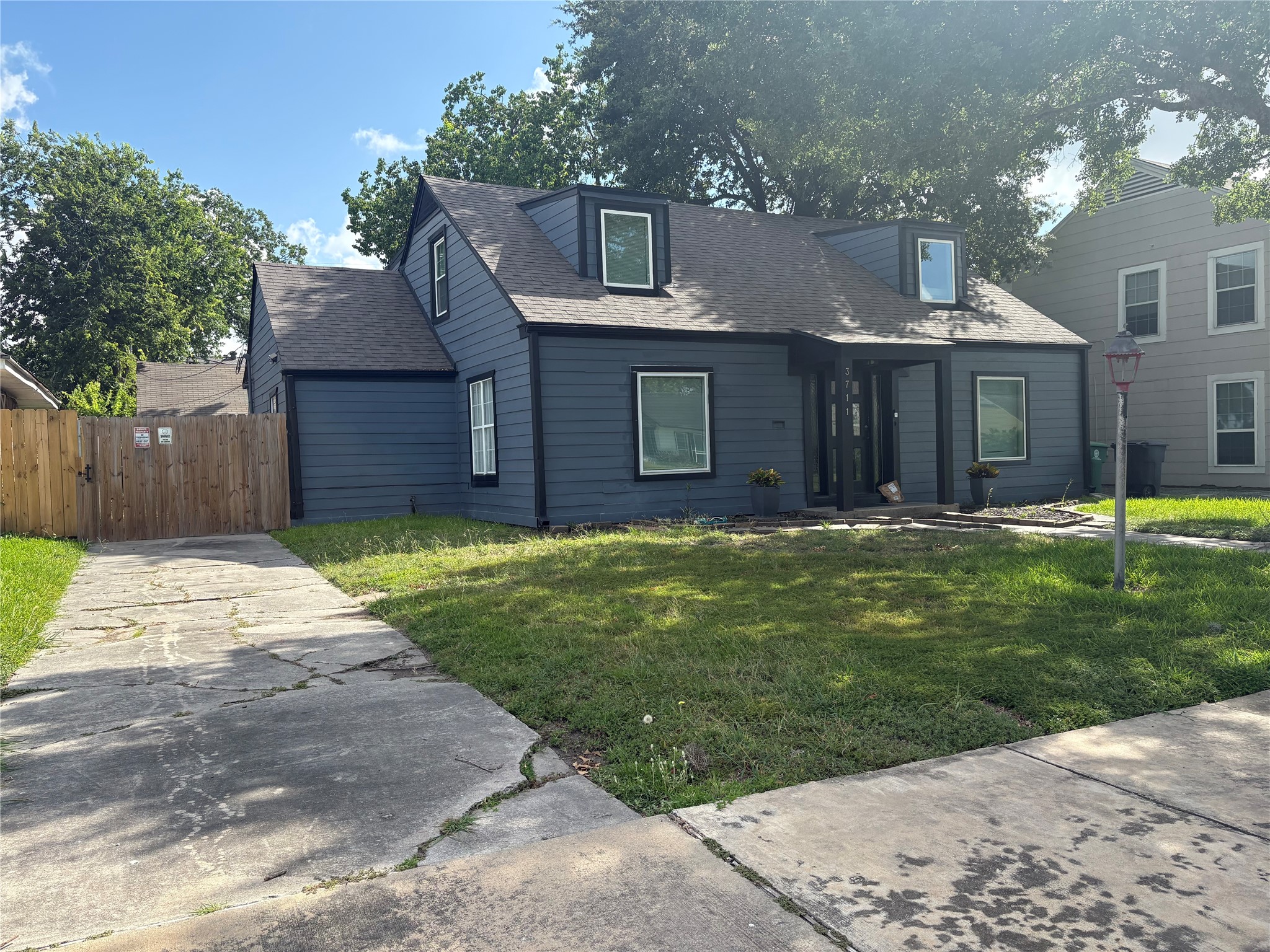 3711 Eagle Street Property Photo 20