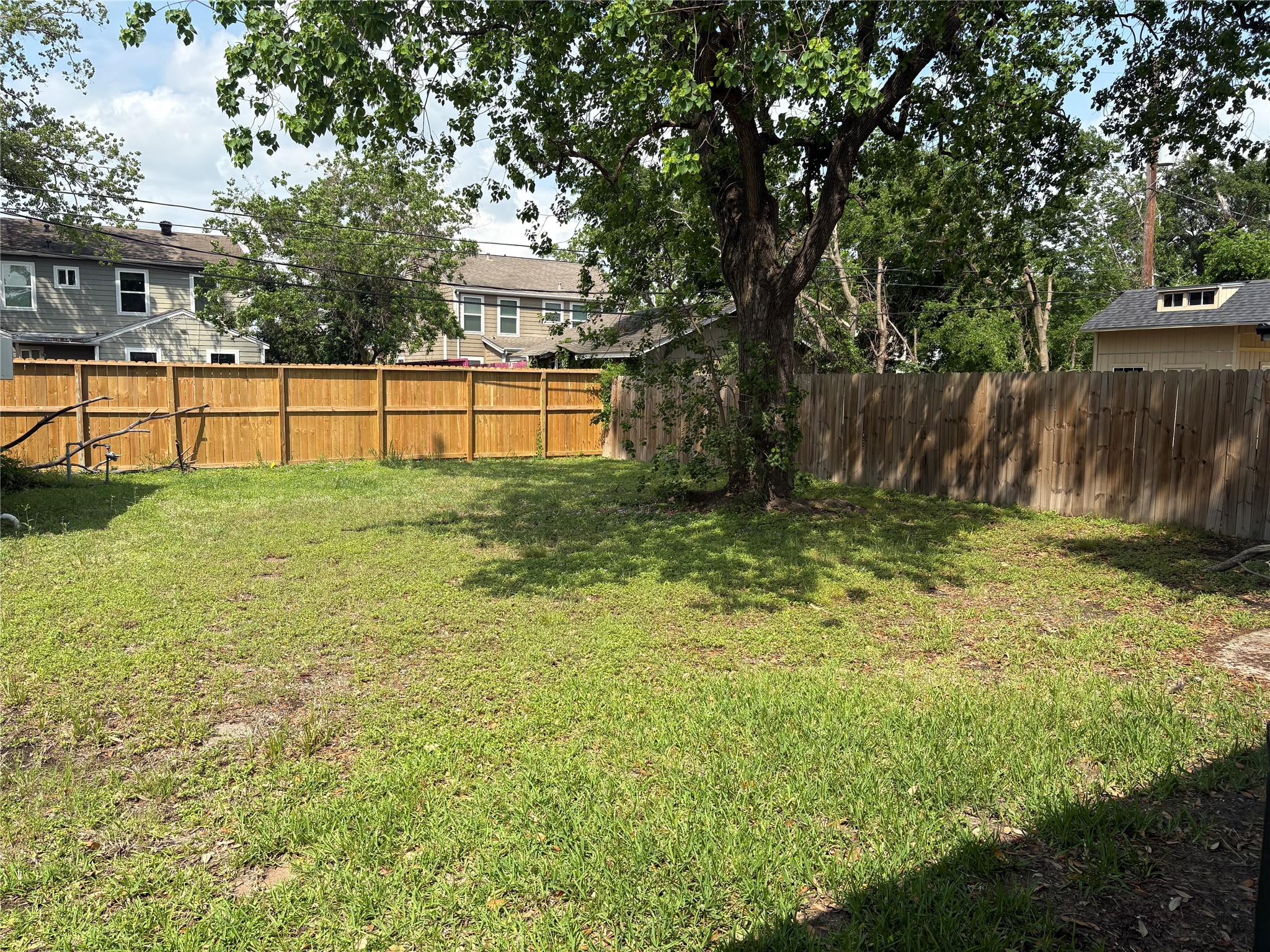 3711 Eagle Street Property Photo 22