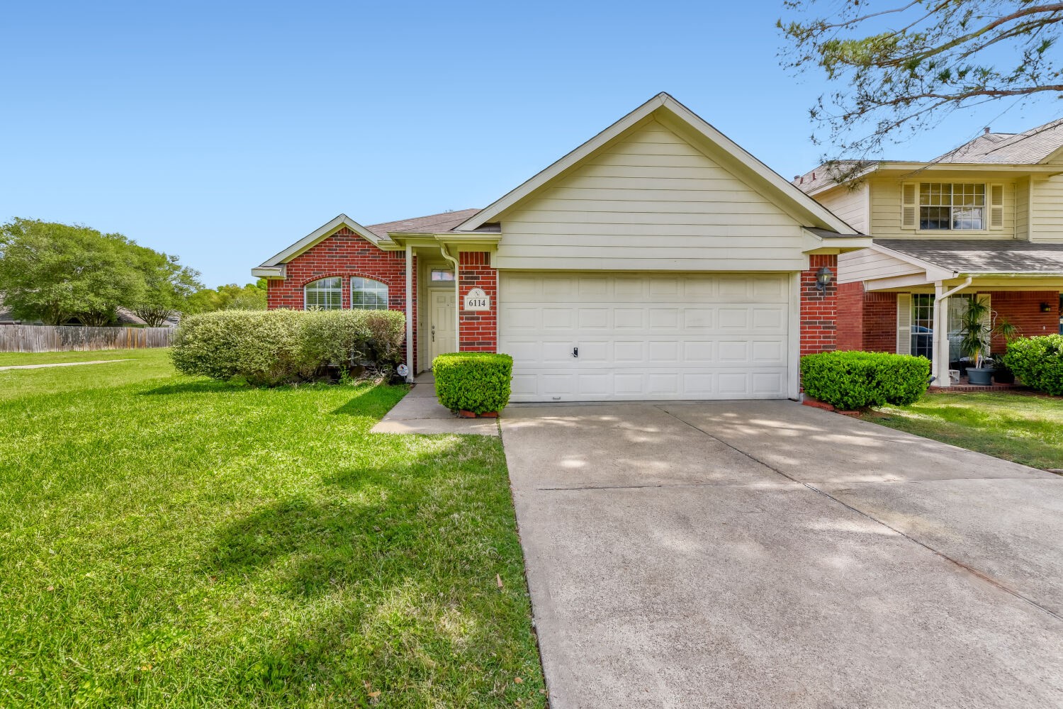 6114 Sandy Hollow Drive
