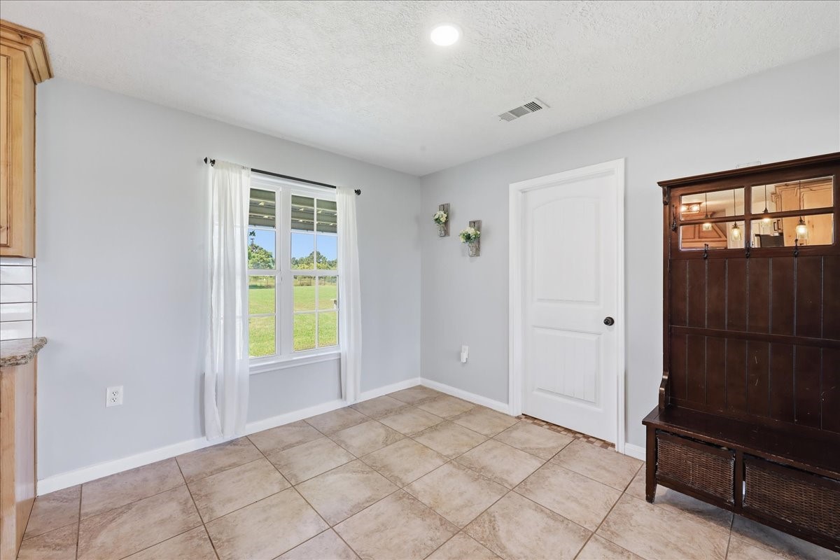 11235 Old Batson Saratoga Road Property Photo 11