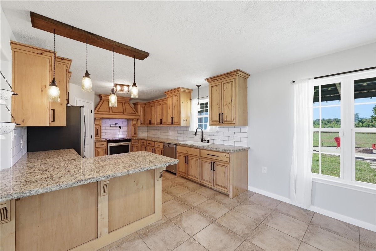 11235 Old Batson Saratoga Road Property Photo 13