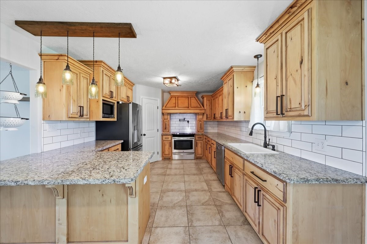 11235 Old Batson Saratoga Road Property Photo 16