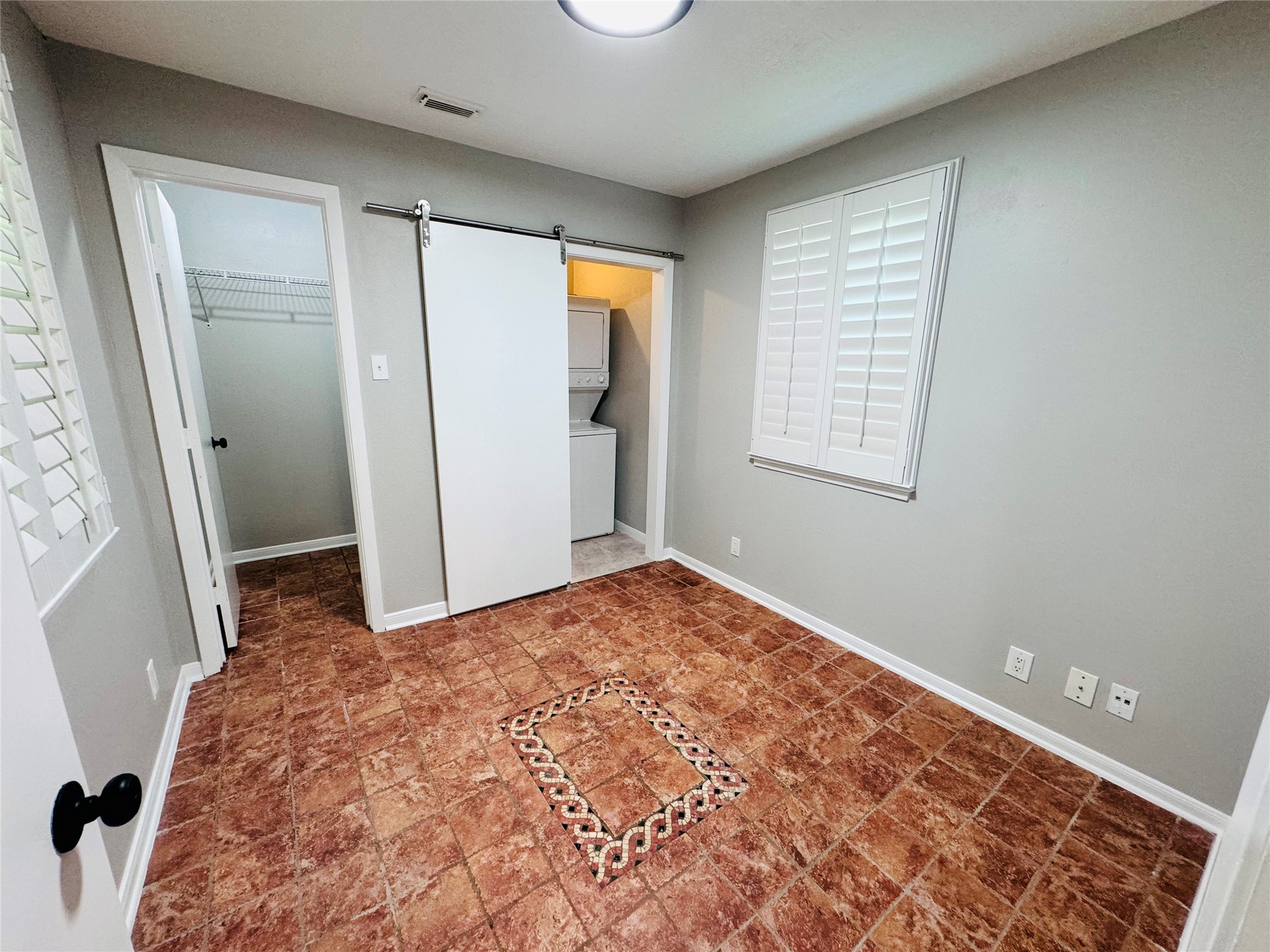 10702 Deval Drive Property Photo 14