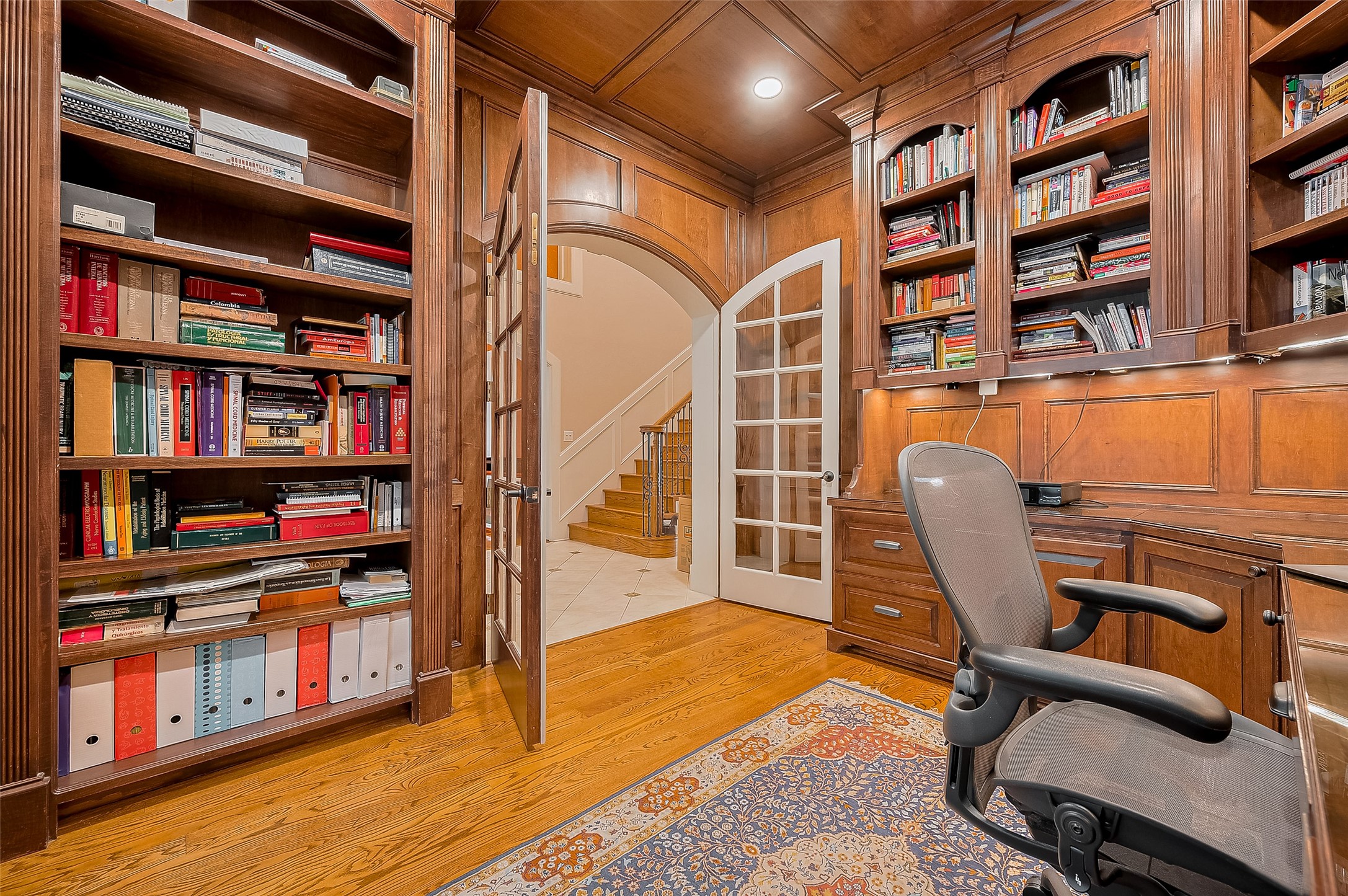 11826 Legend Manor Drive Property Photo 4