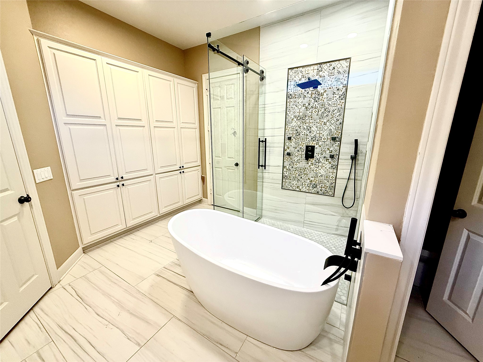 11826 Legend Manor Drive Property Photo 16