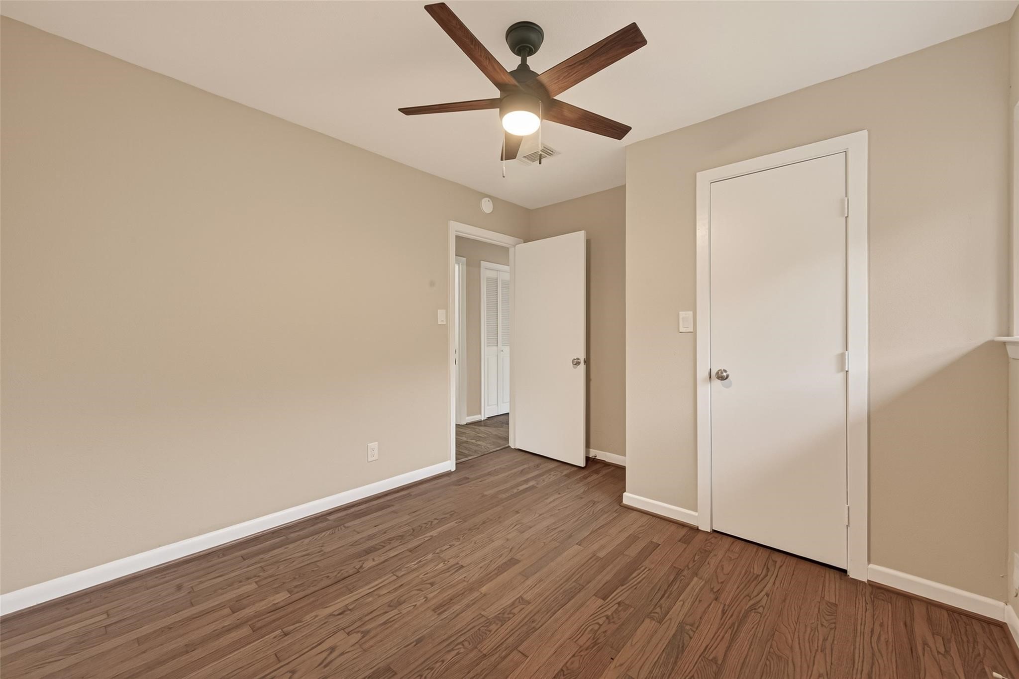11206 Huggins Drive Property Photo 12