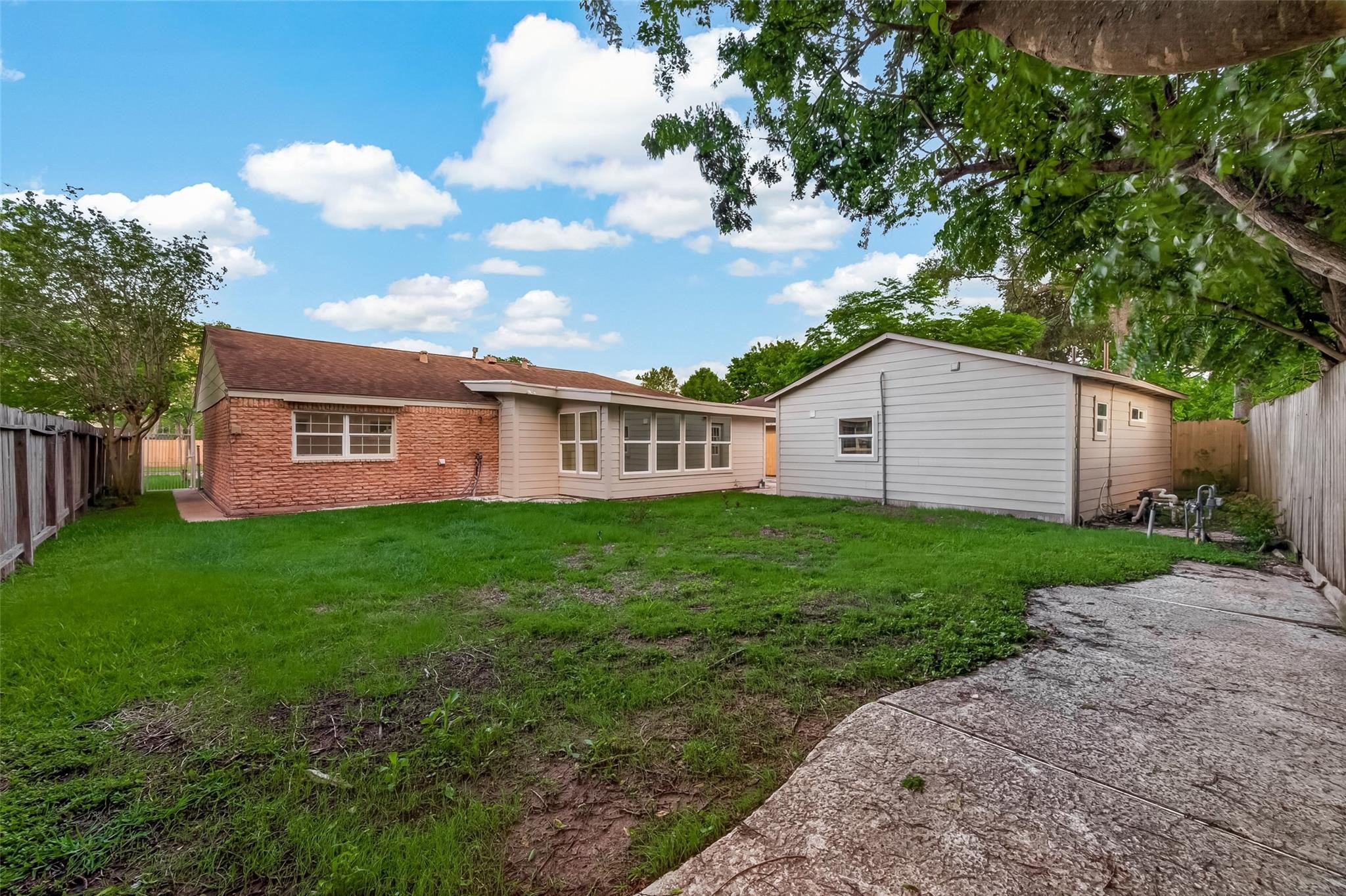 11206 Huggins Drive Property Photo 24