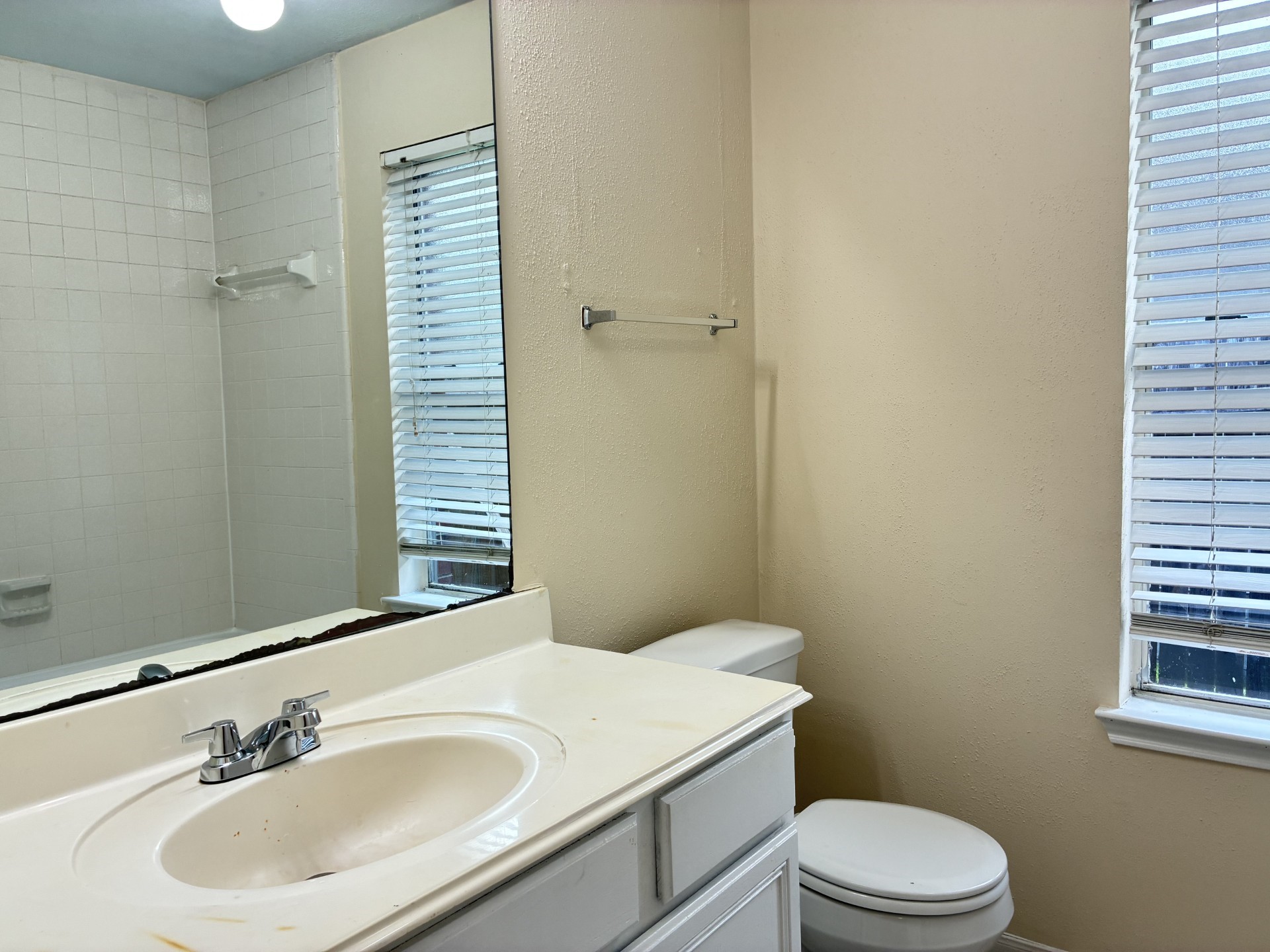 11607 Lennington Lane Property Photo 18