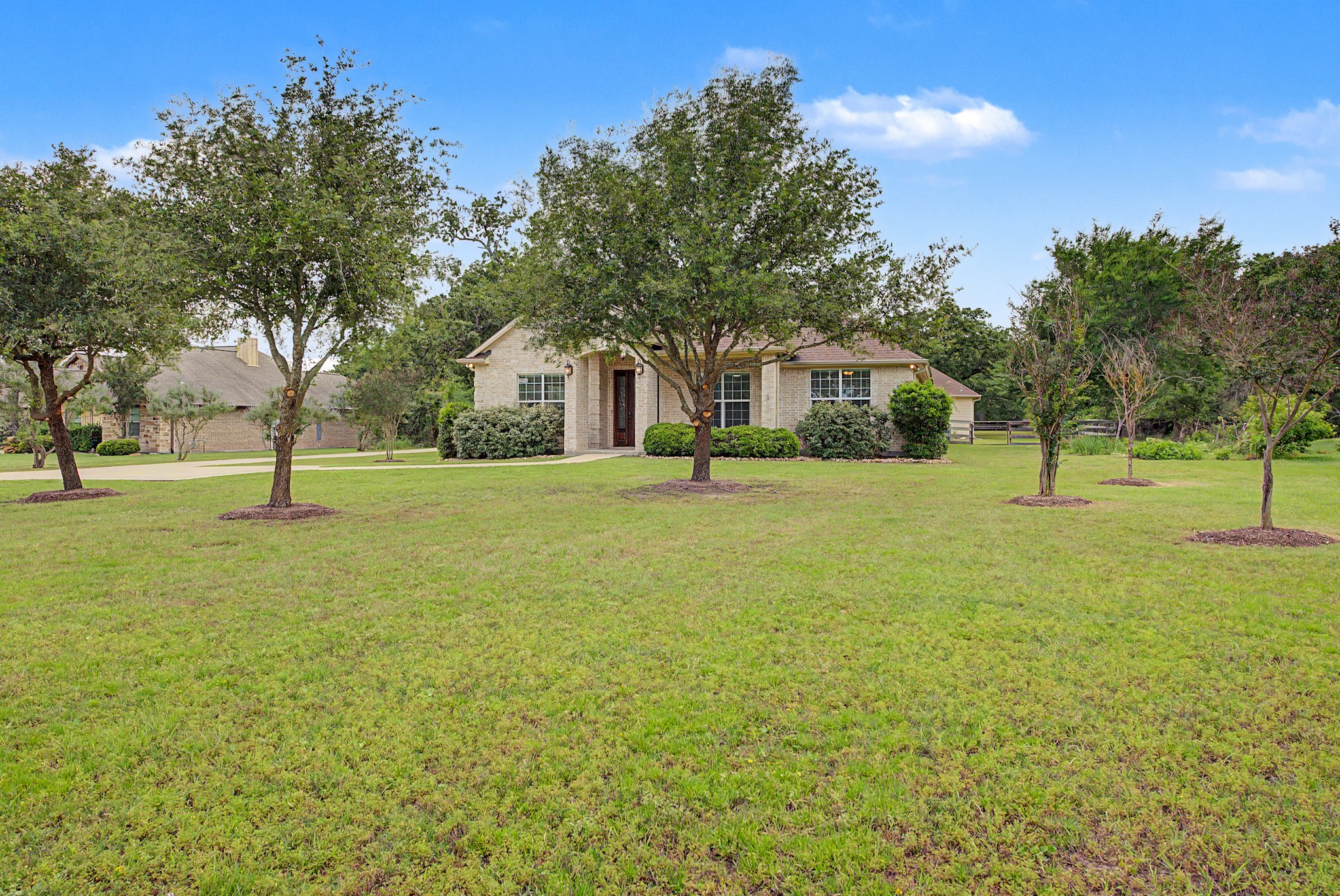 3903 Bravo Court Property Photo 3