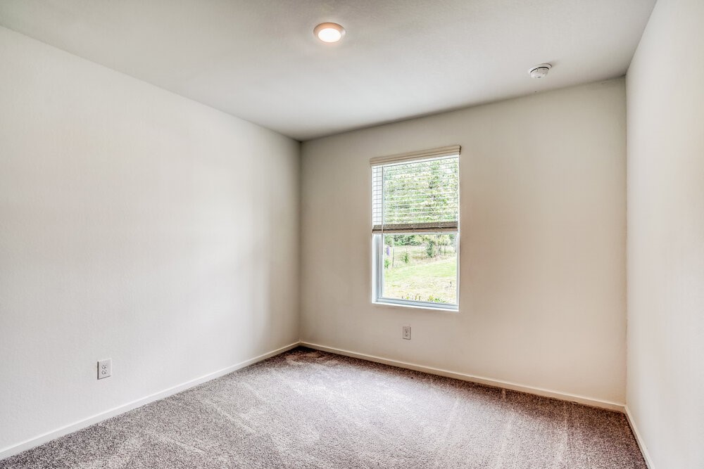 343 Parkin Court Property Photo 13