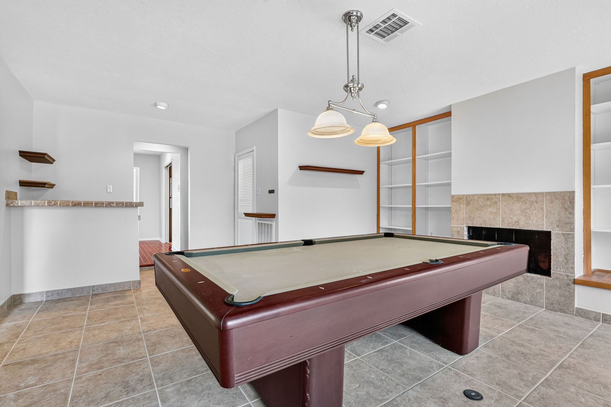 1122 Westover Street Property Photo 12