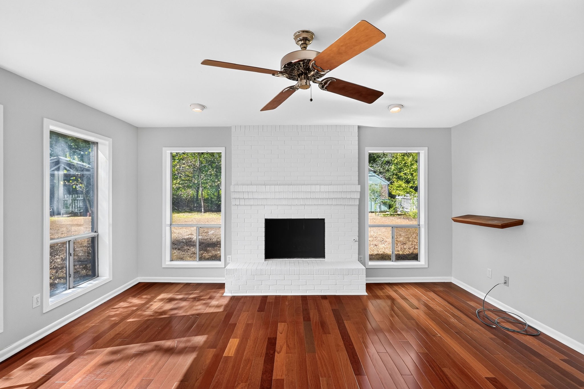 1122 Westover Street Property Photo 17