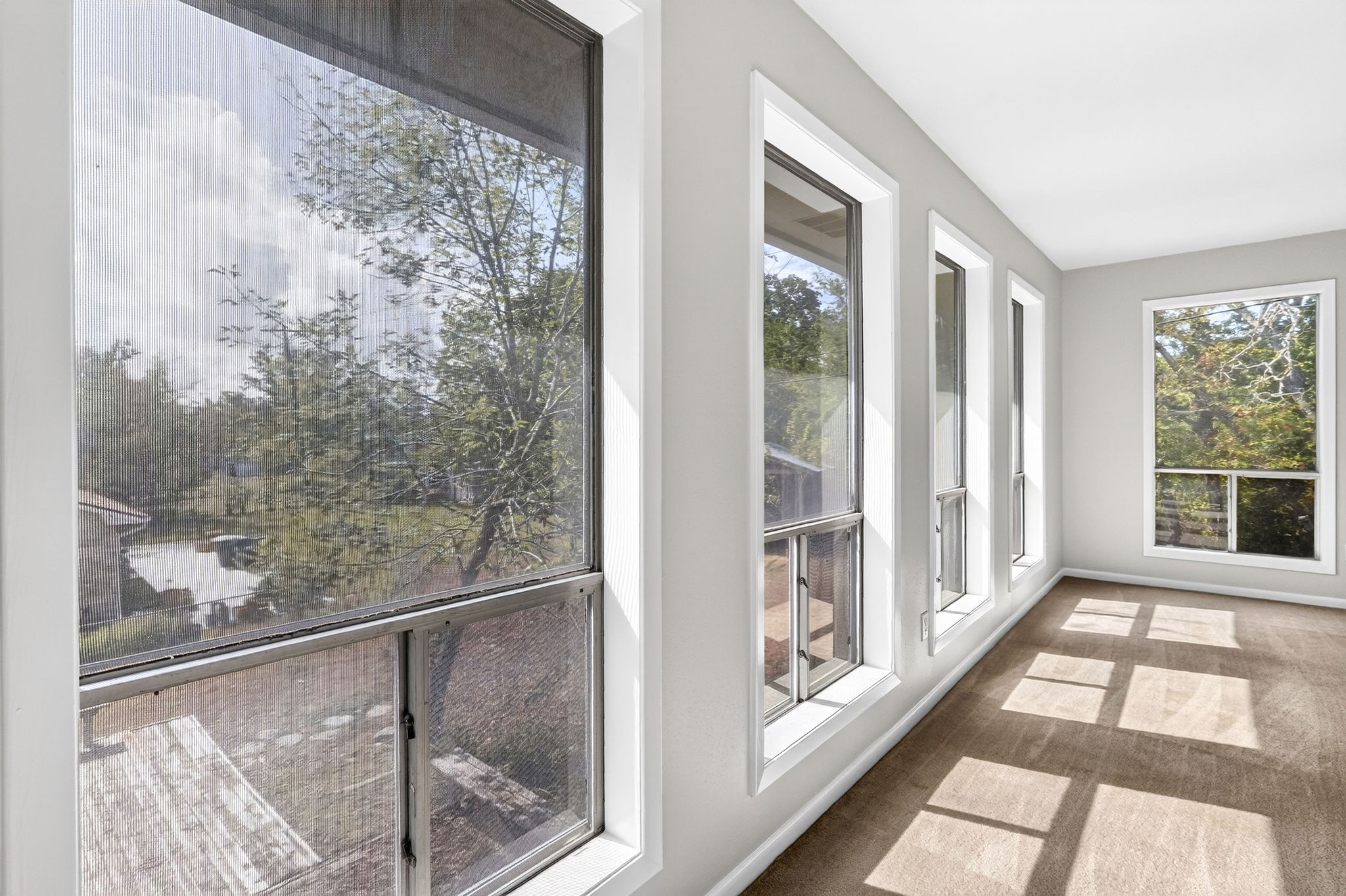 1122 Westover Street Property Photo 21
