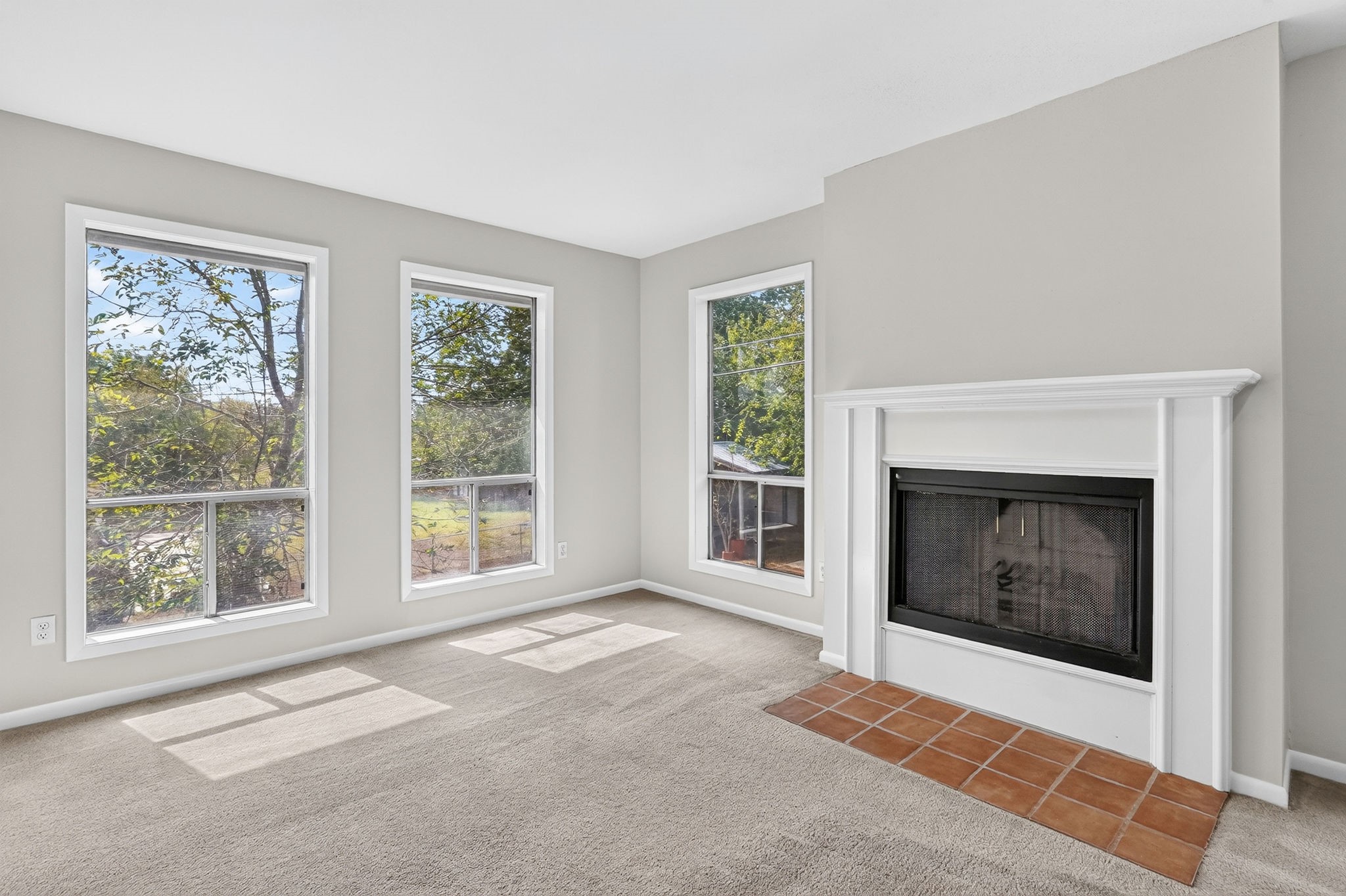 1122 Westover Street Property Photo 23