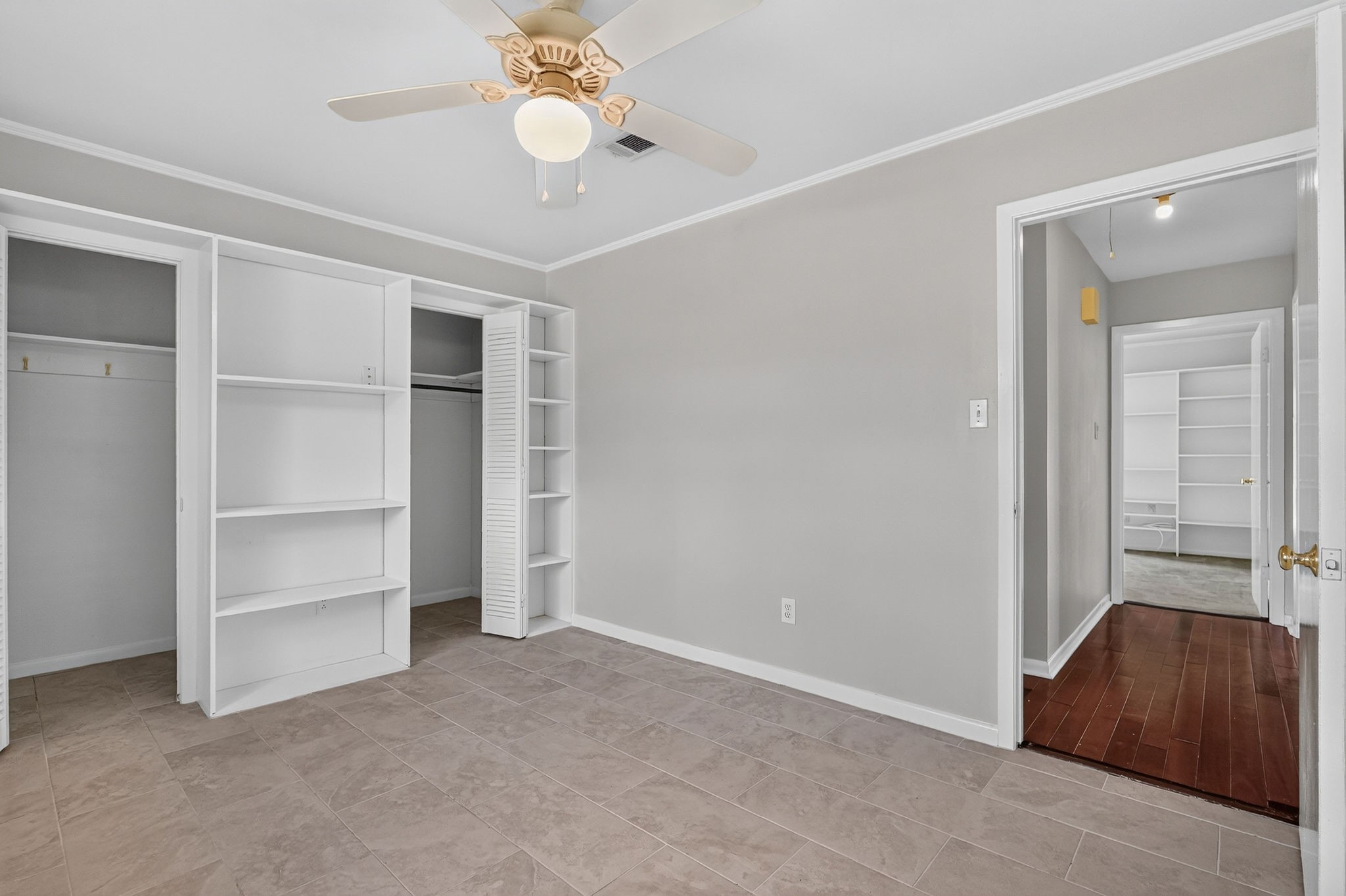 1122 Westover Street Property Photo 27