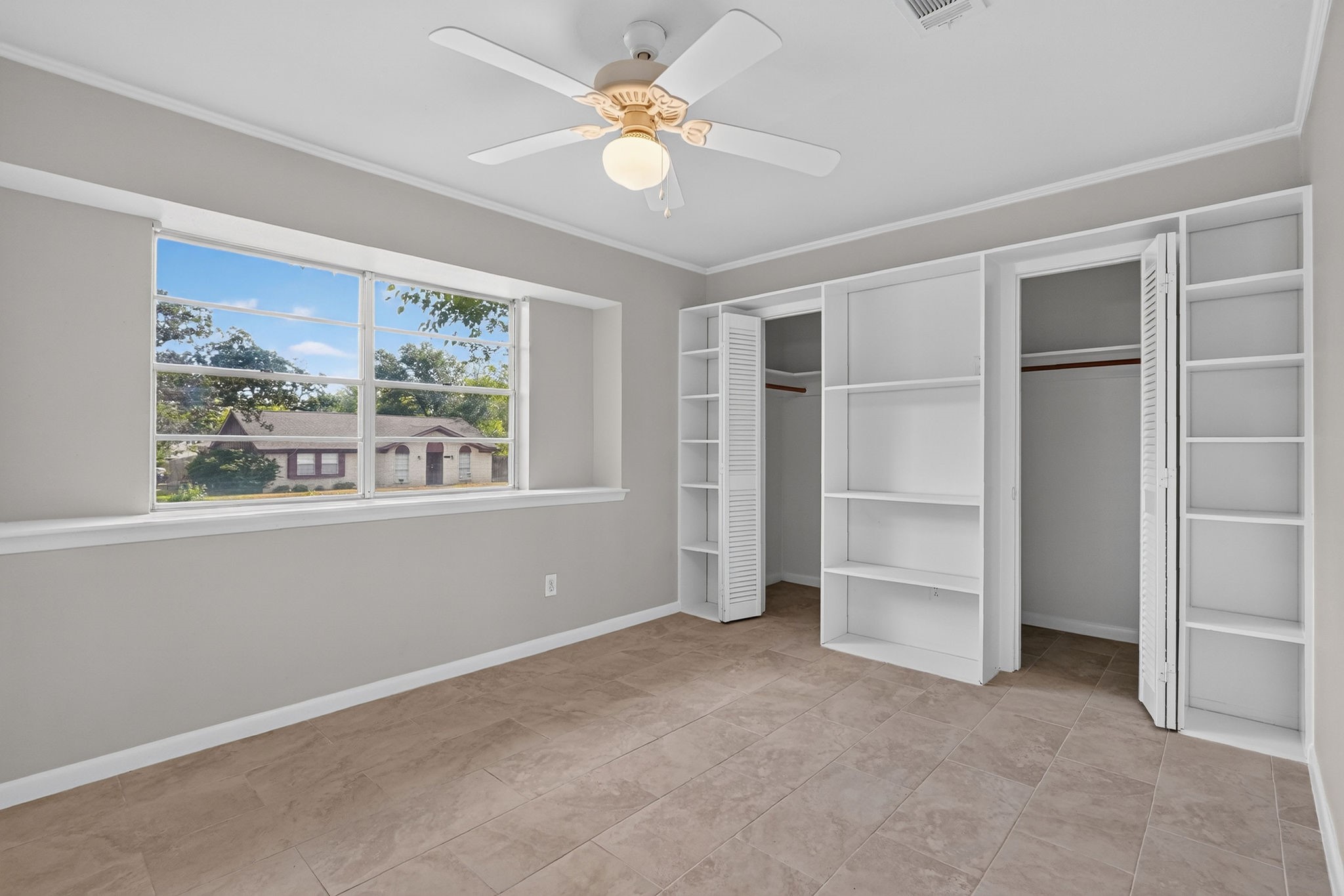 1122 Westover Street Property Photo 28