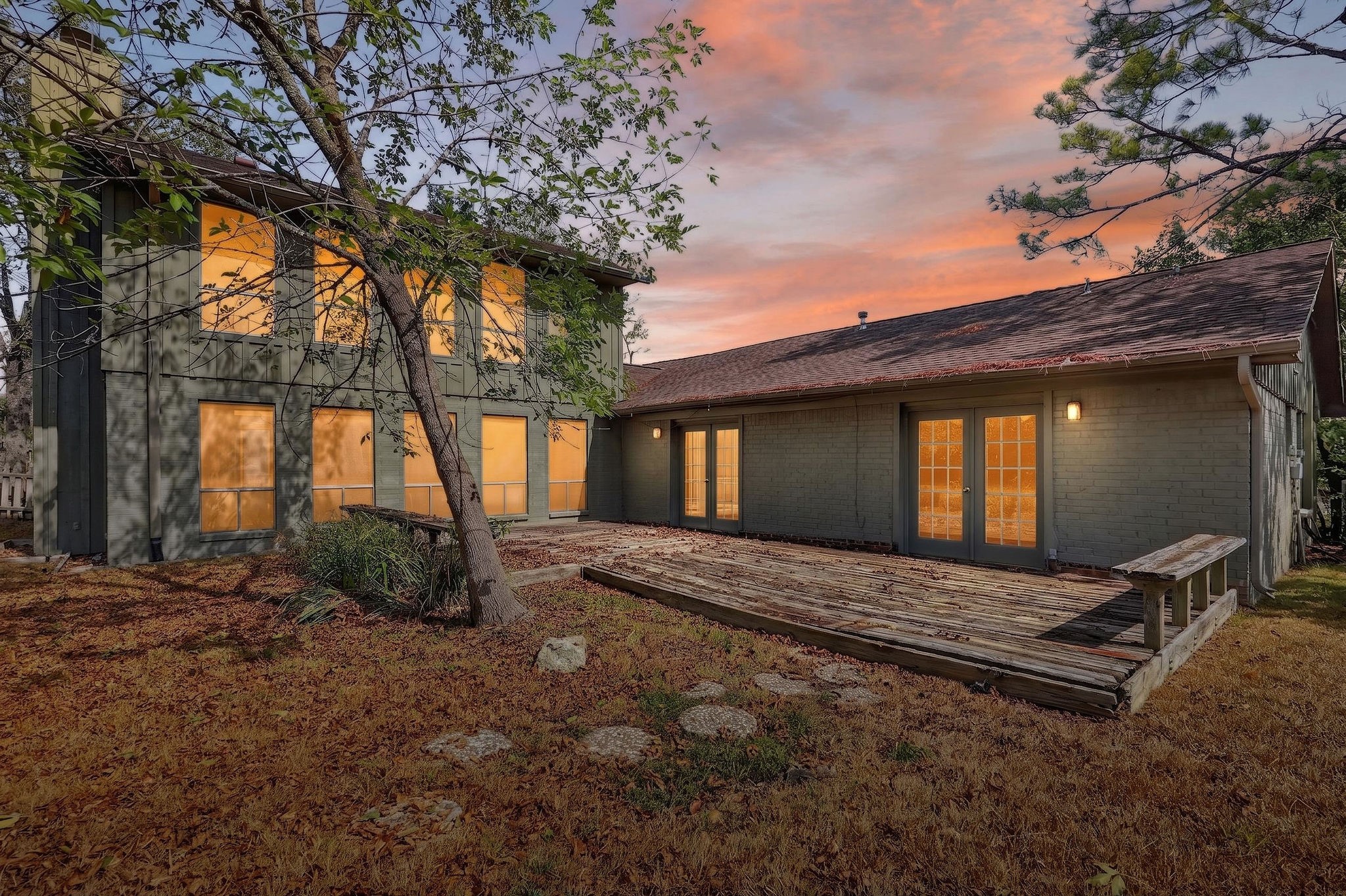 1122 Westover Street Property Photo 33