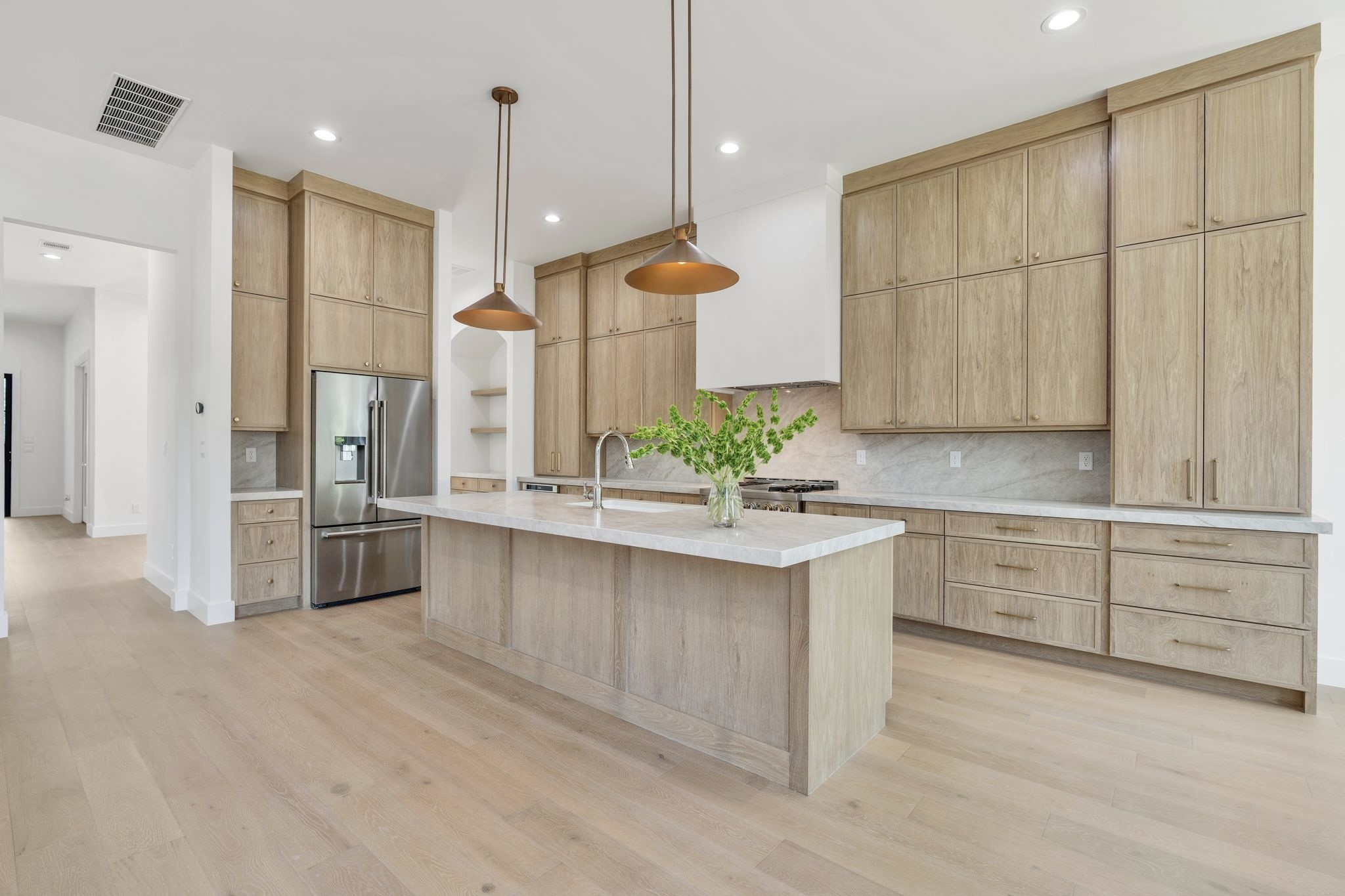 4009 Newshire Drive Property Photo 4