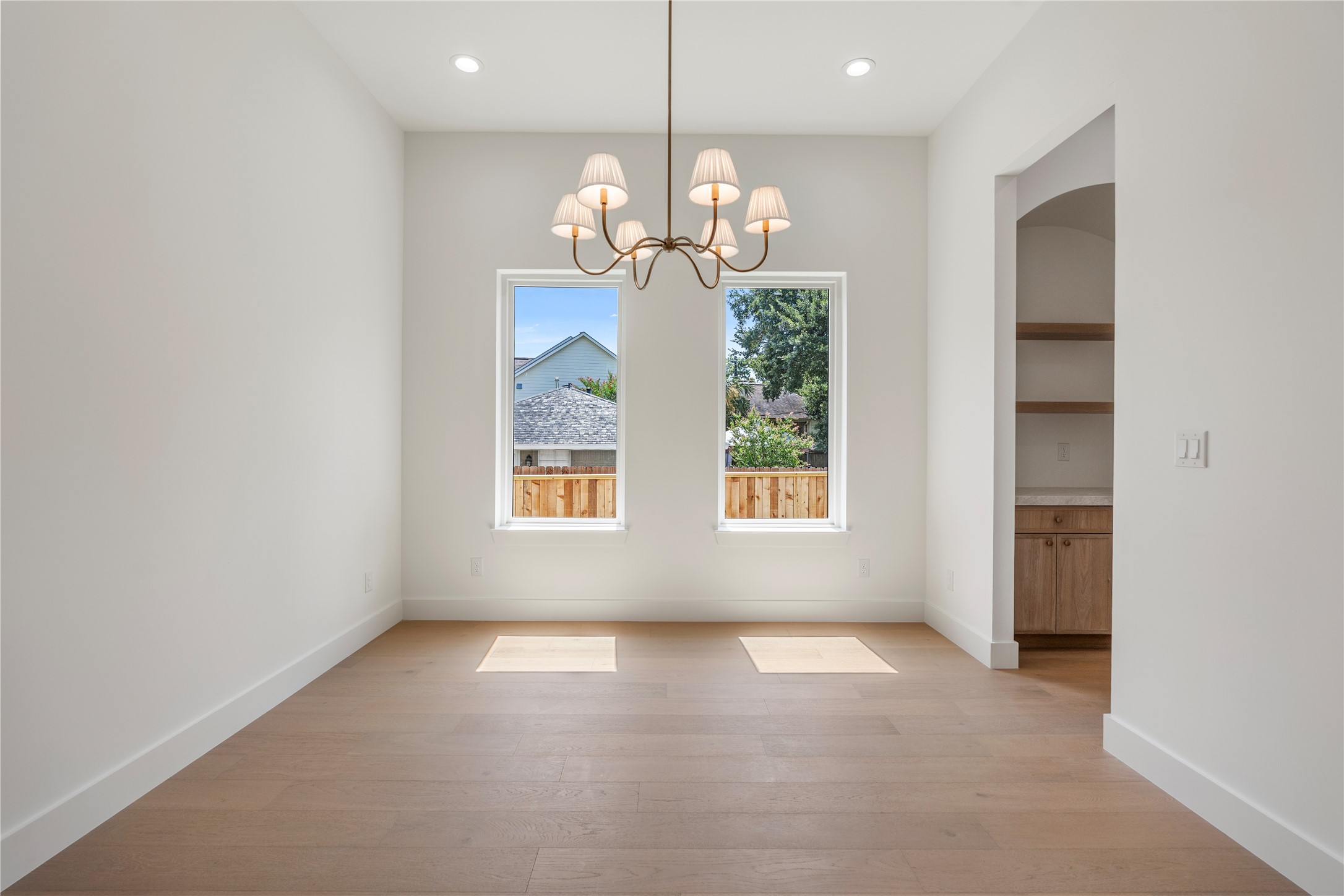 4009 Newshire Drive Property Photo 17