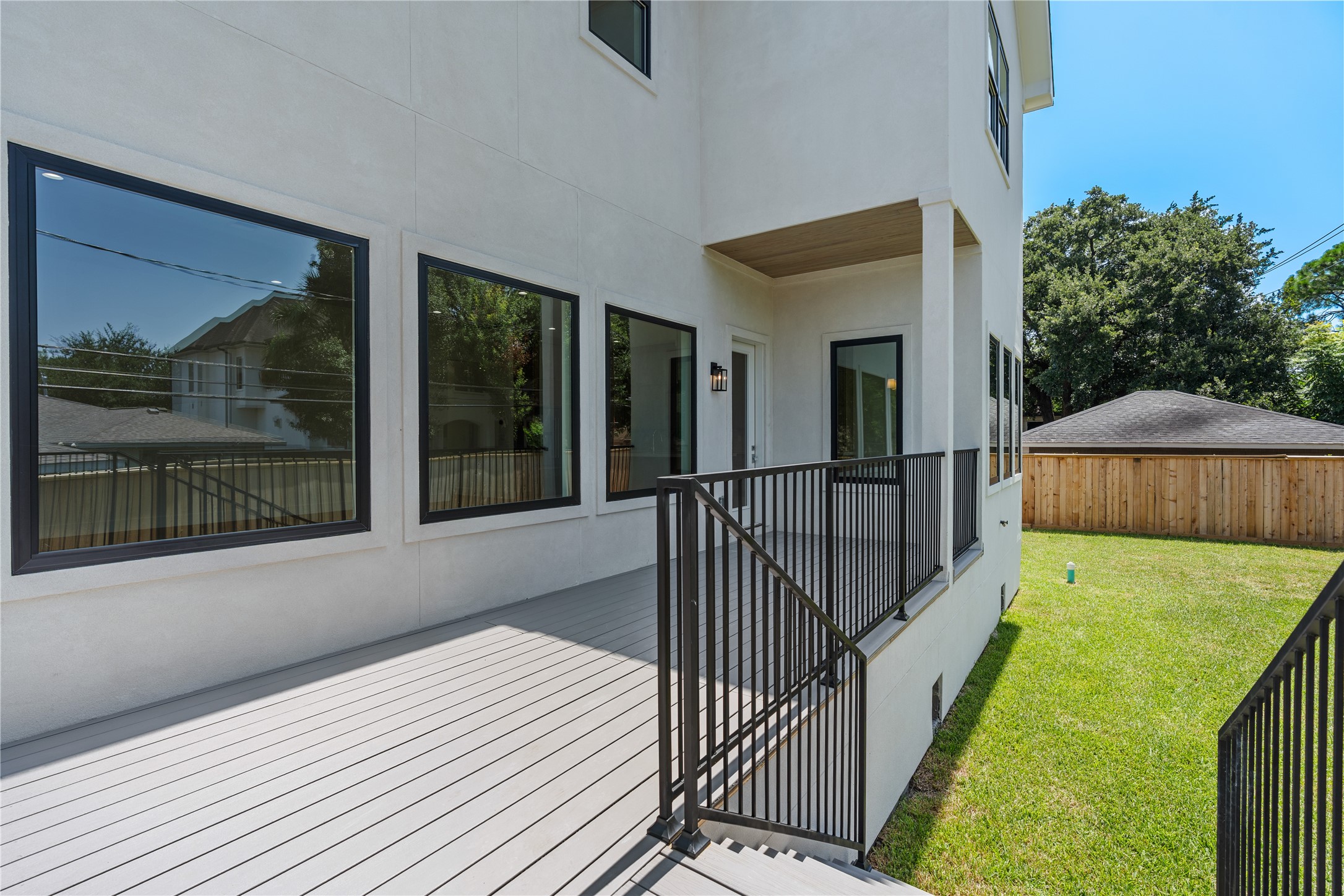 4009 Newshire Drive Property Photo 39