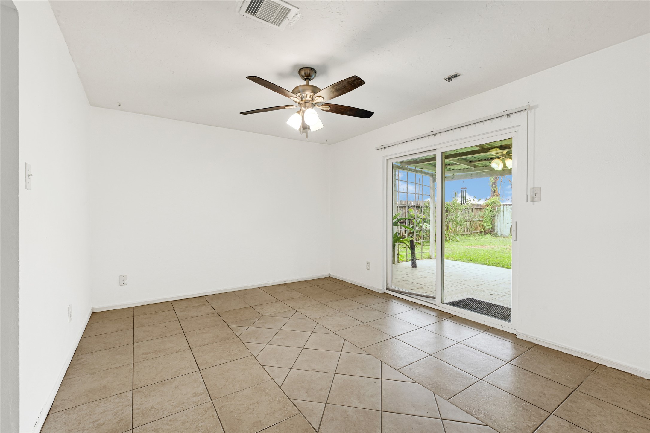 15011 Royal Shadows Drive Property Photo 6