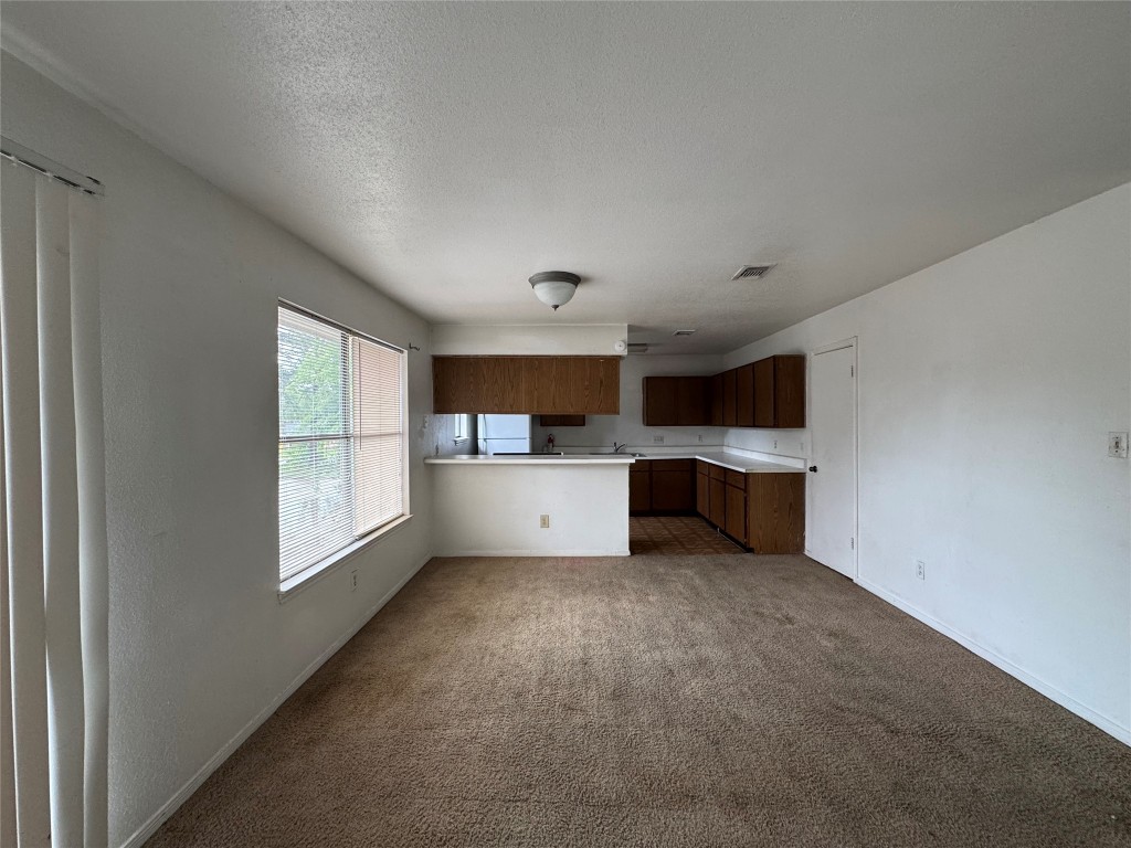 3213 Hirschfield Road C Property Photo 3