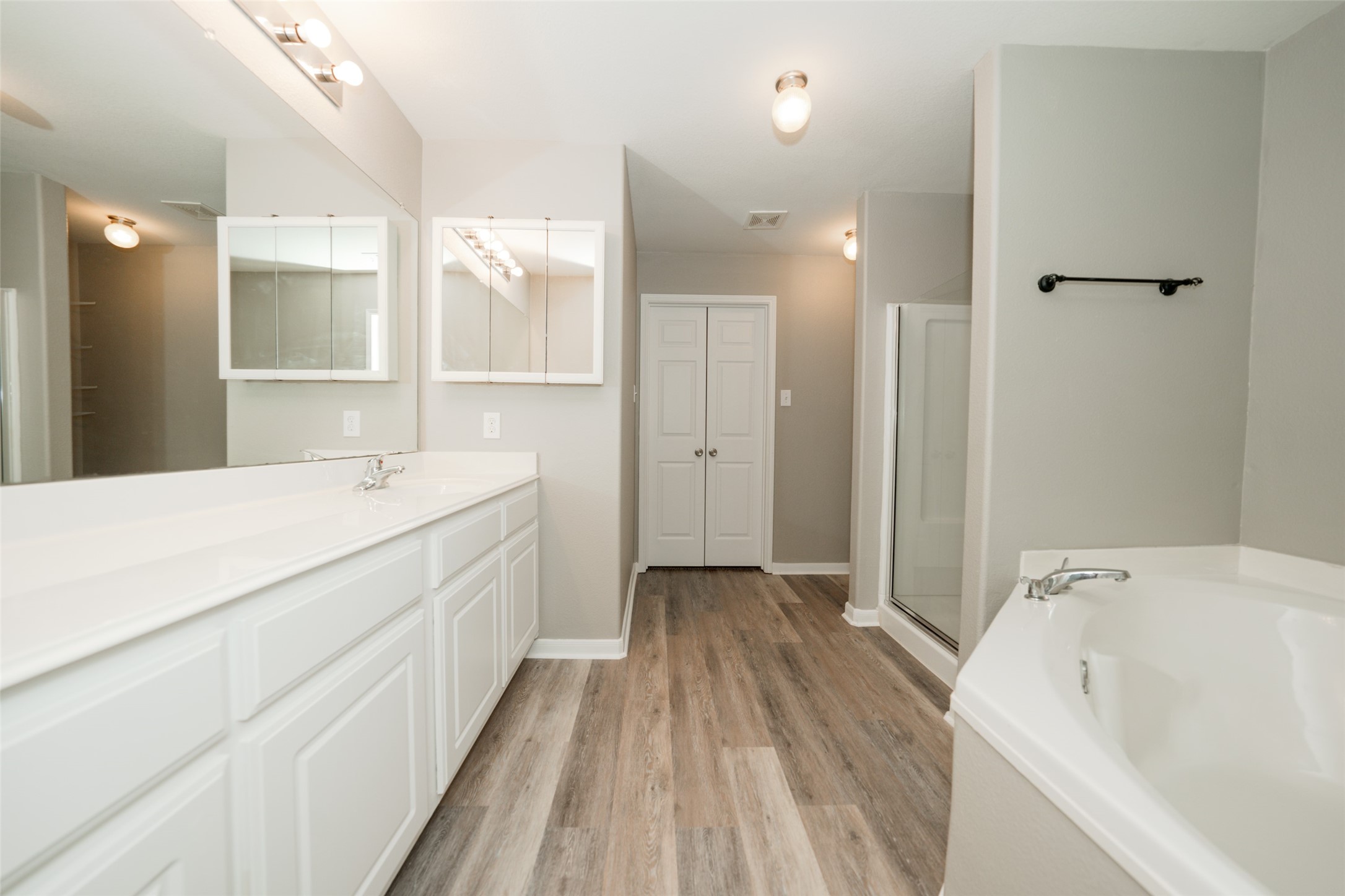 28894 Llano River Loop Property Photo 14
