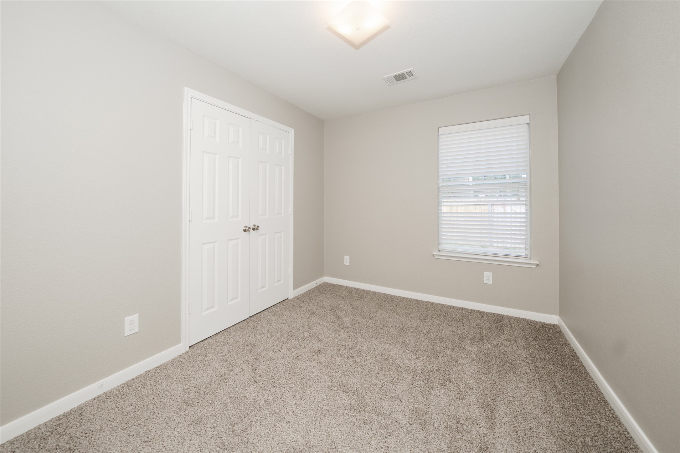 28894 Llano River Loop Property Photo 19