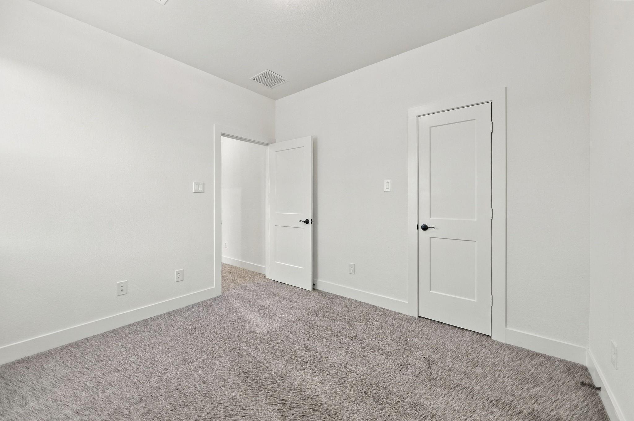 429 Darling Creek Lane Property Photo 32