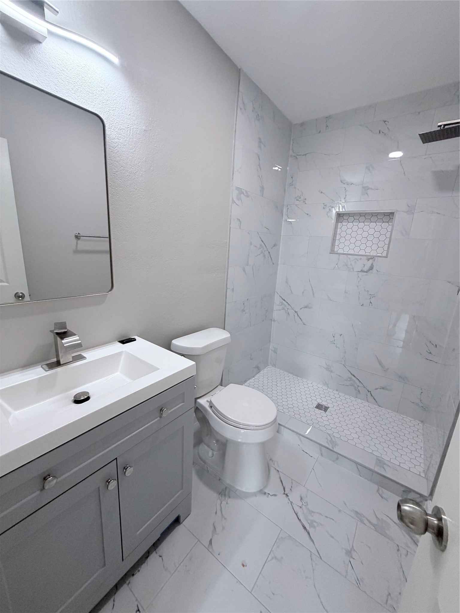 222 S Cobb Street Property Photo 16