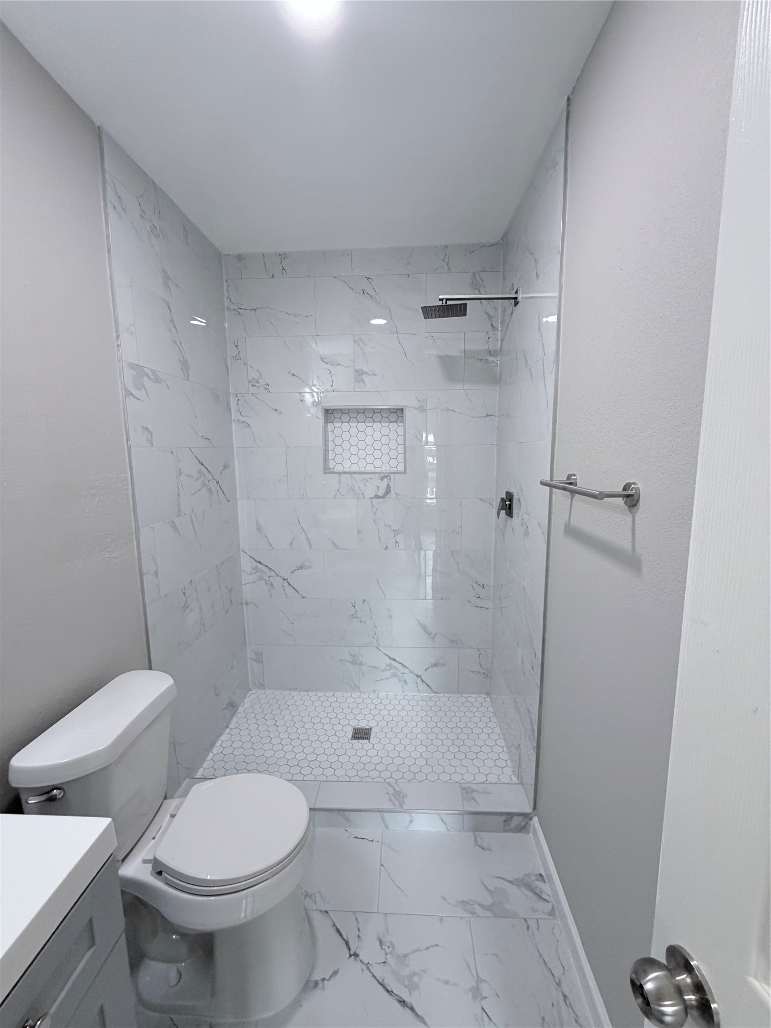 222 S Cobb Street Property Photo 17