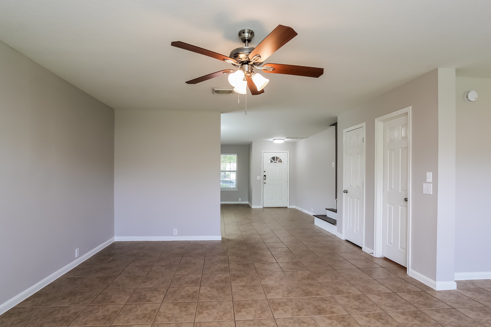 4742 Markham Woods Court Property Photo 5