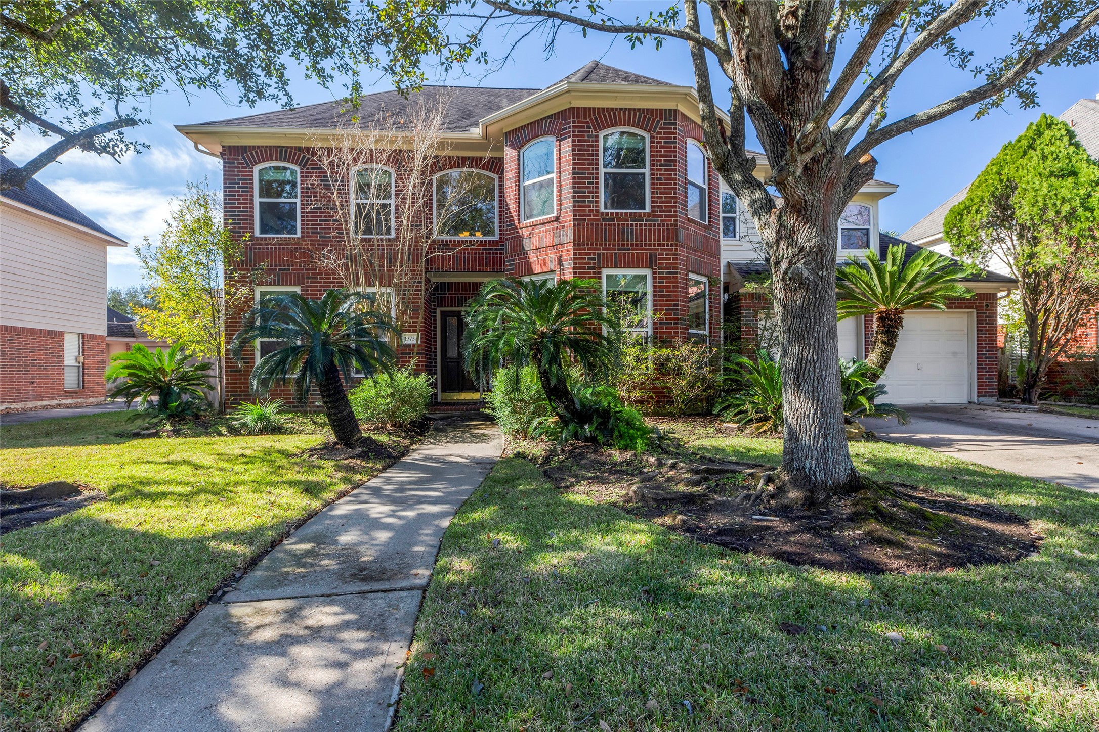 13722 Pear Woods Court Property Photo 1