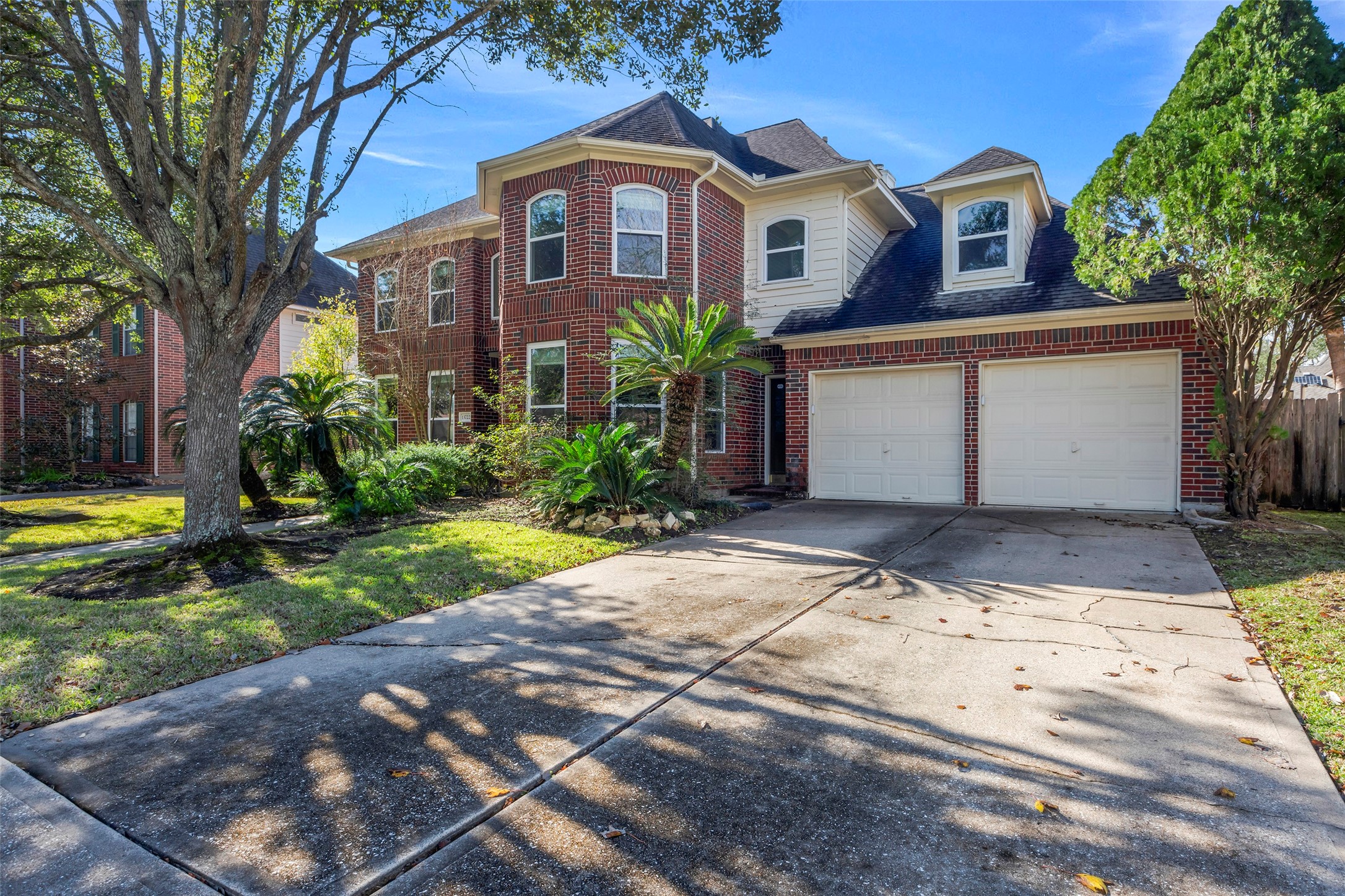 13722 Pear Woods Court Property Photo 2