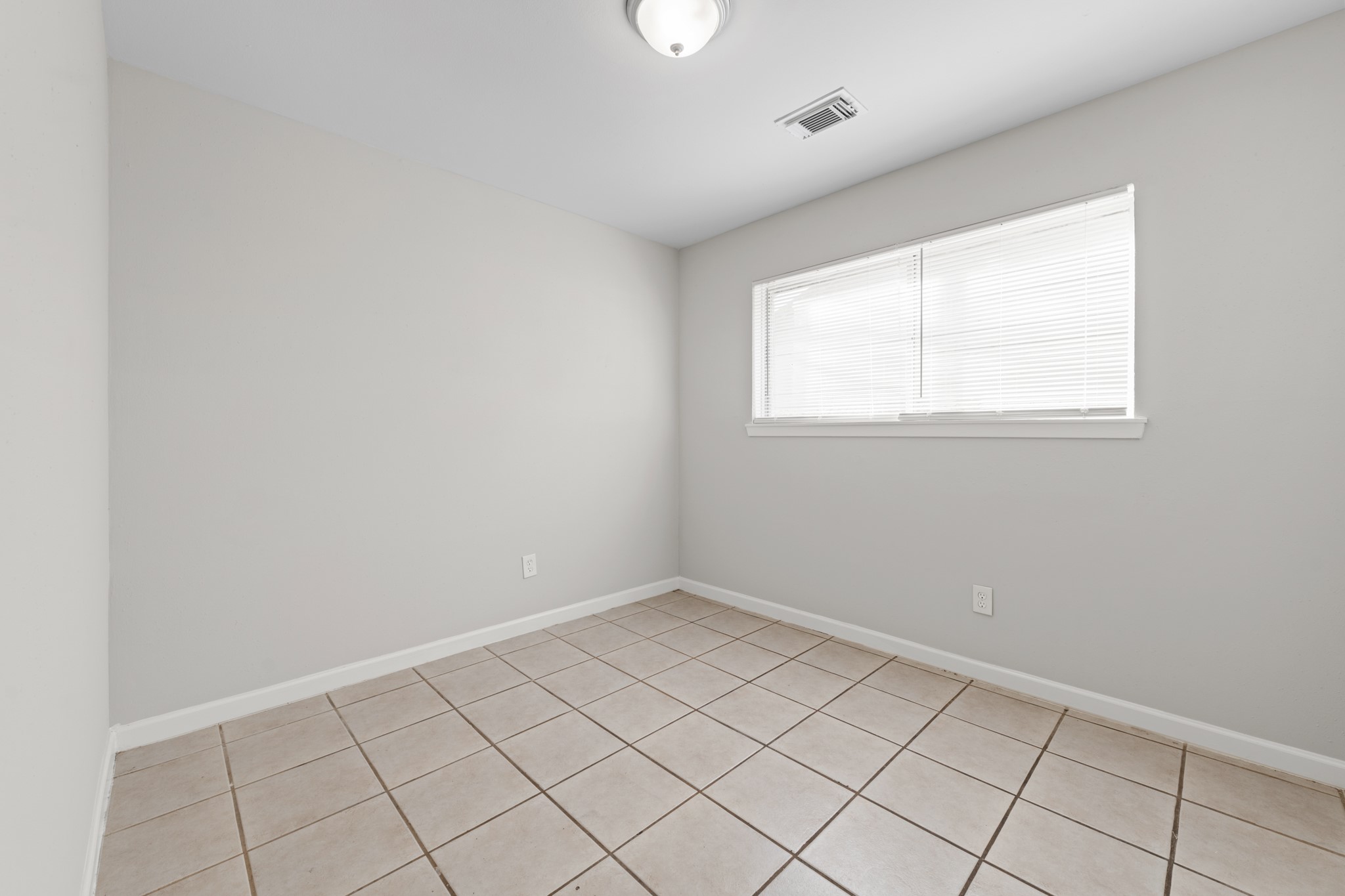 11218 Rebel Road Property Photo 9