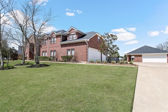 302 Waterwood Drive Property Photo