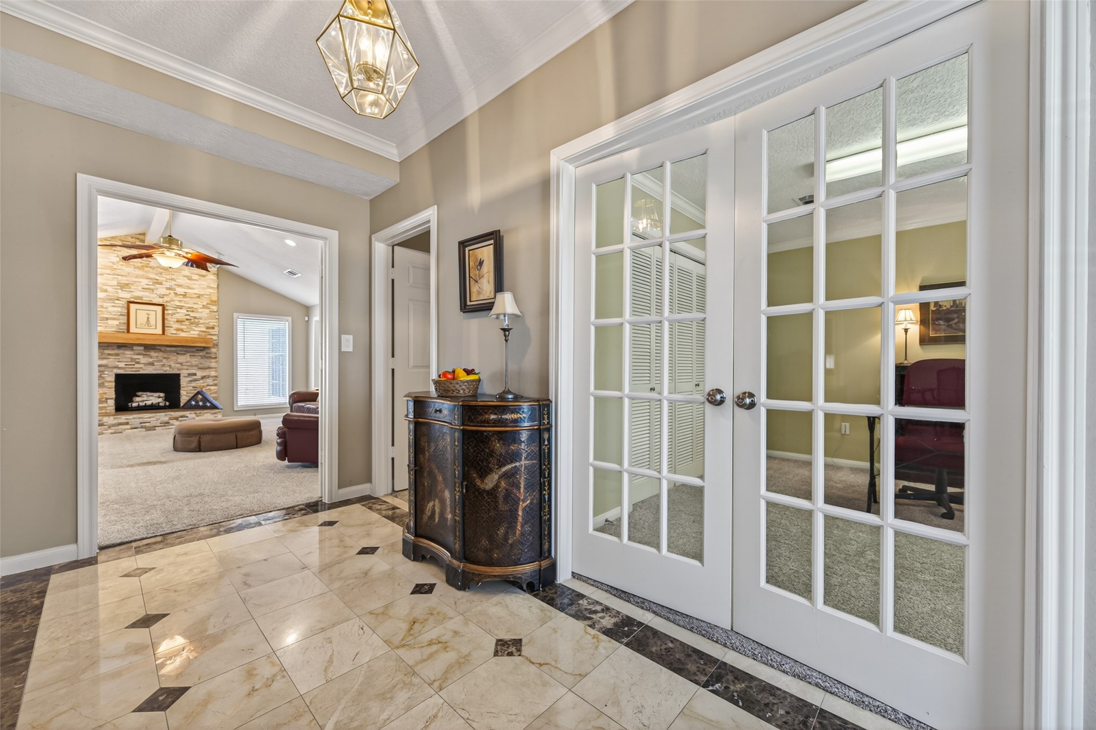 15310 Philippine Street Property Photo 5