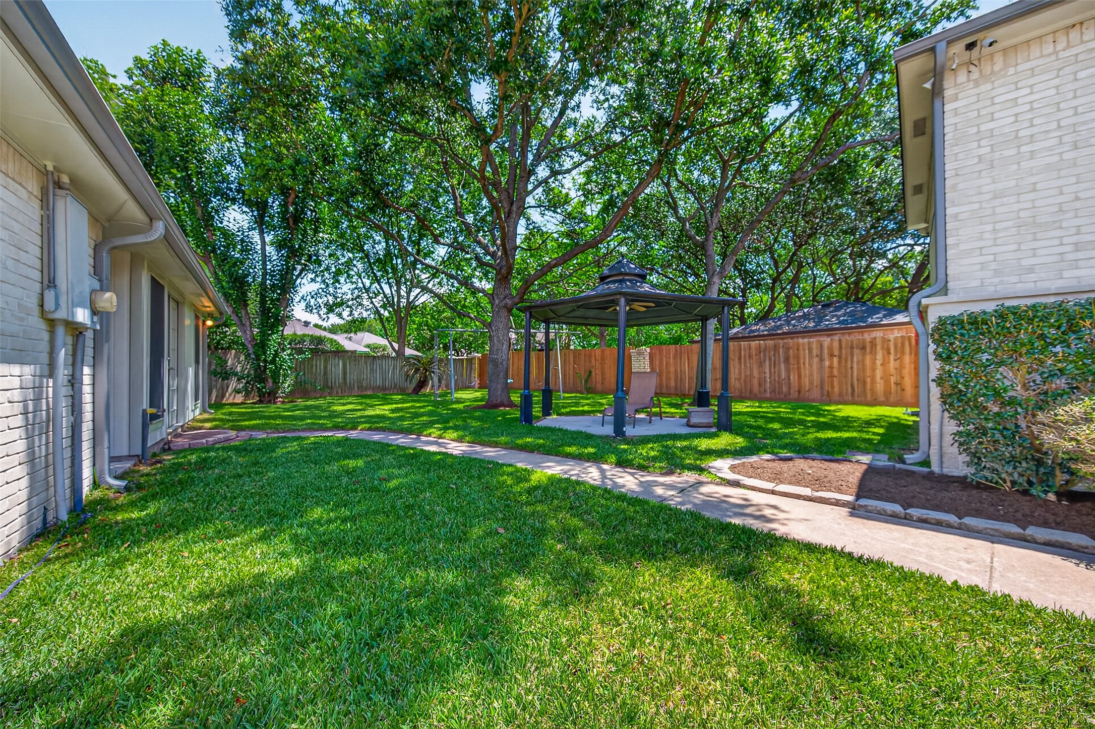 15310 Philippine Street Property Photo 37
